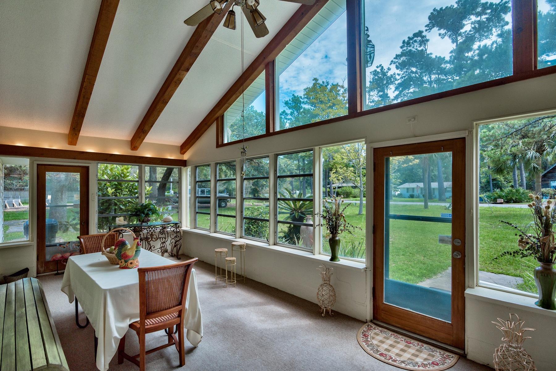 BAY GROVE - Residential