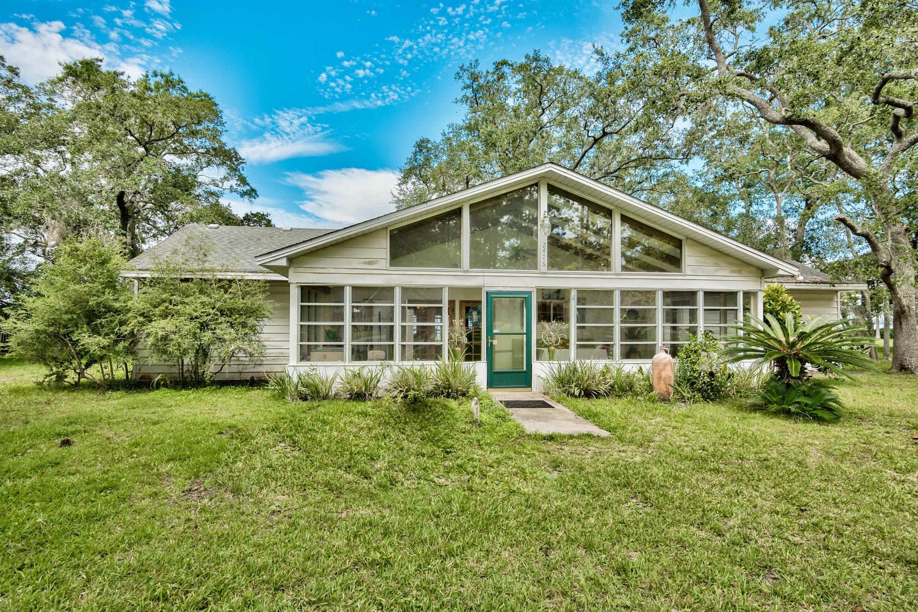 BAY GROVE - Residential