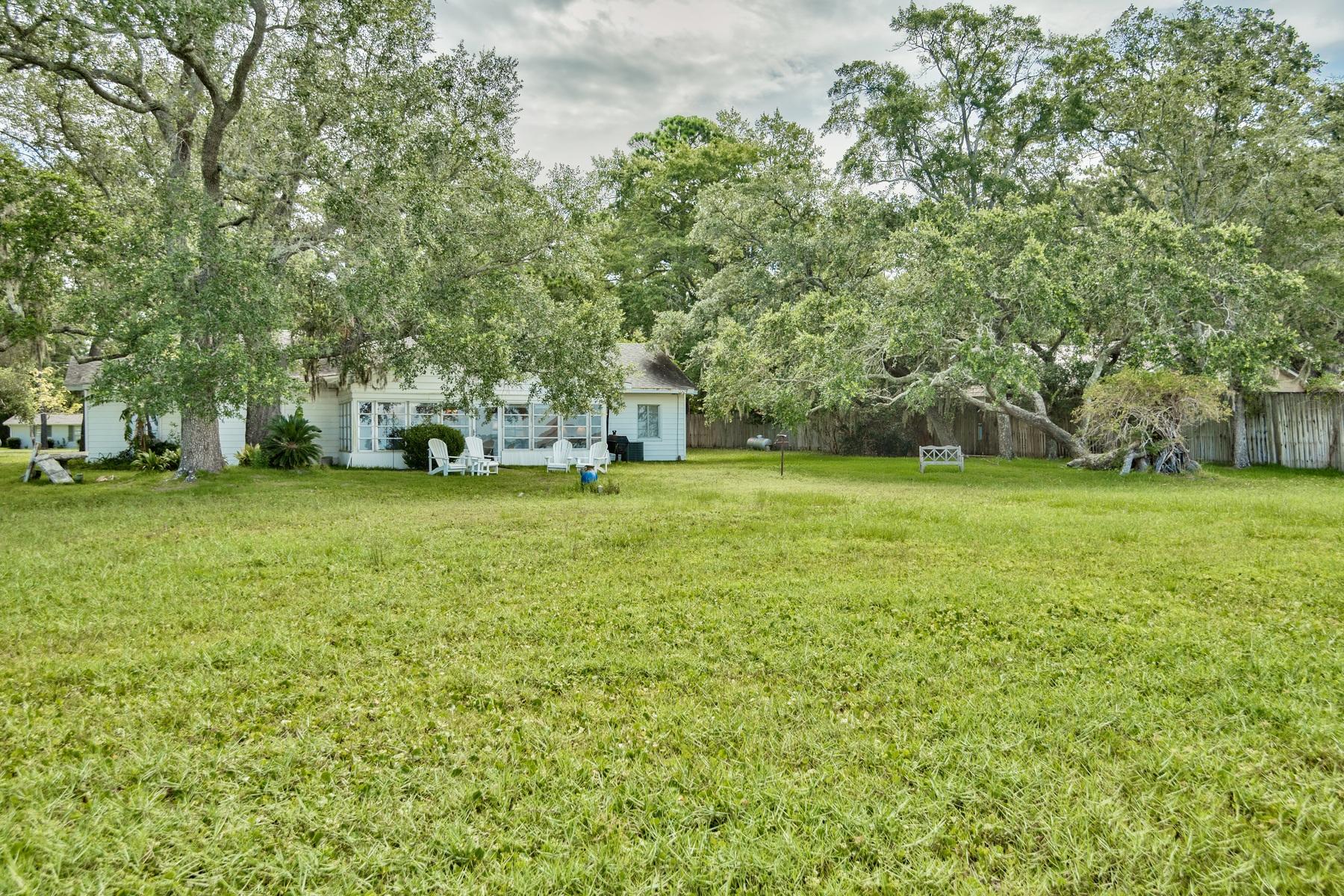 BAY GROVE - Residential