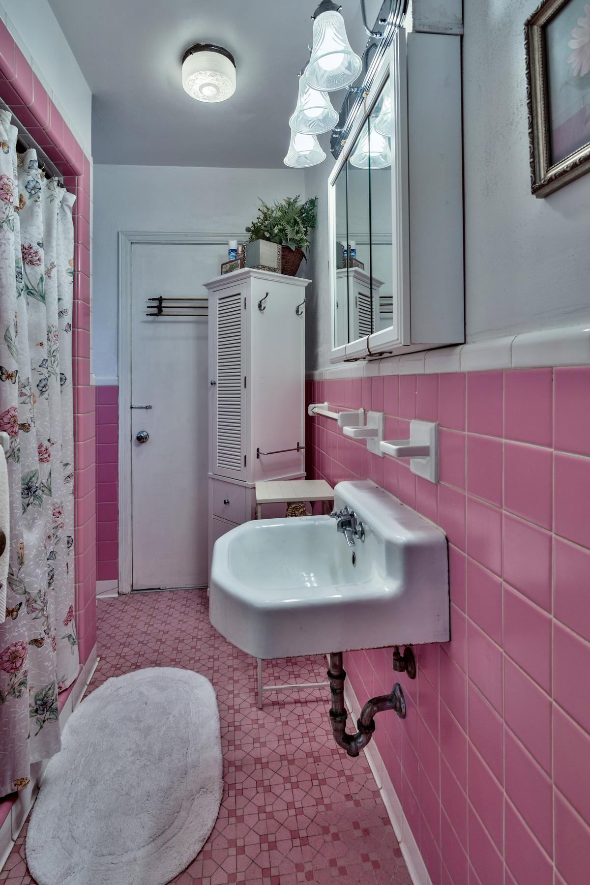 BAY GROVE - Residential