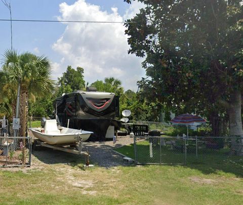 473 Dolphin Street Port St. Joe FL 32456