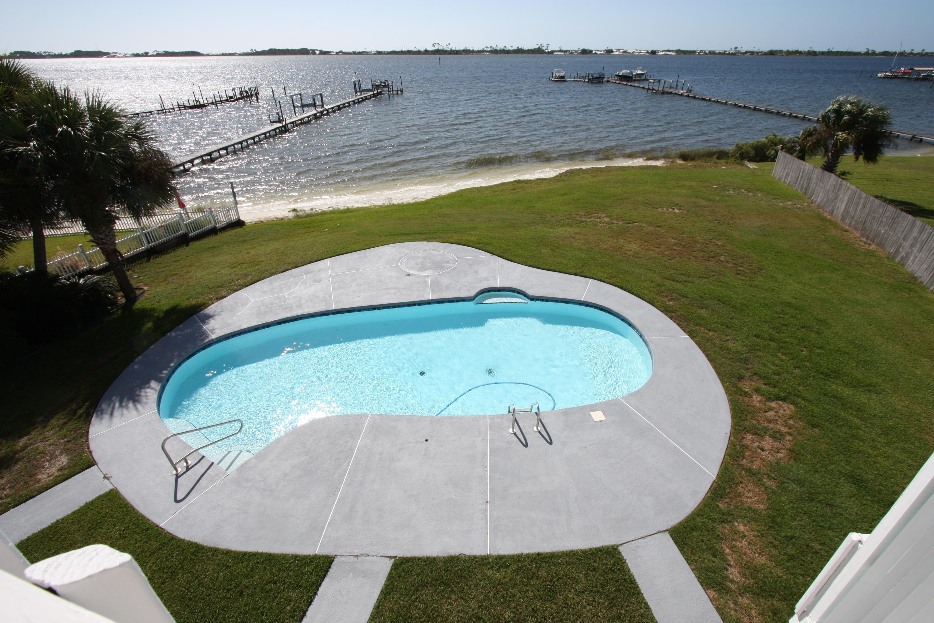 SEAVIEW WEST T/H - Residential