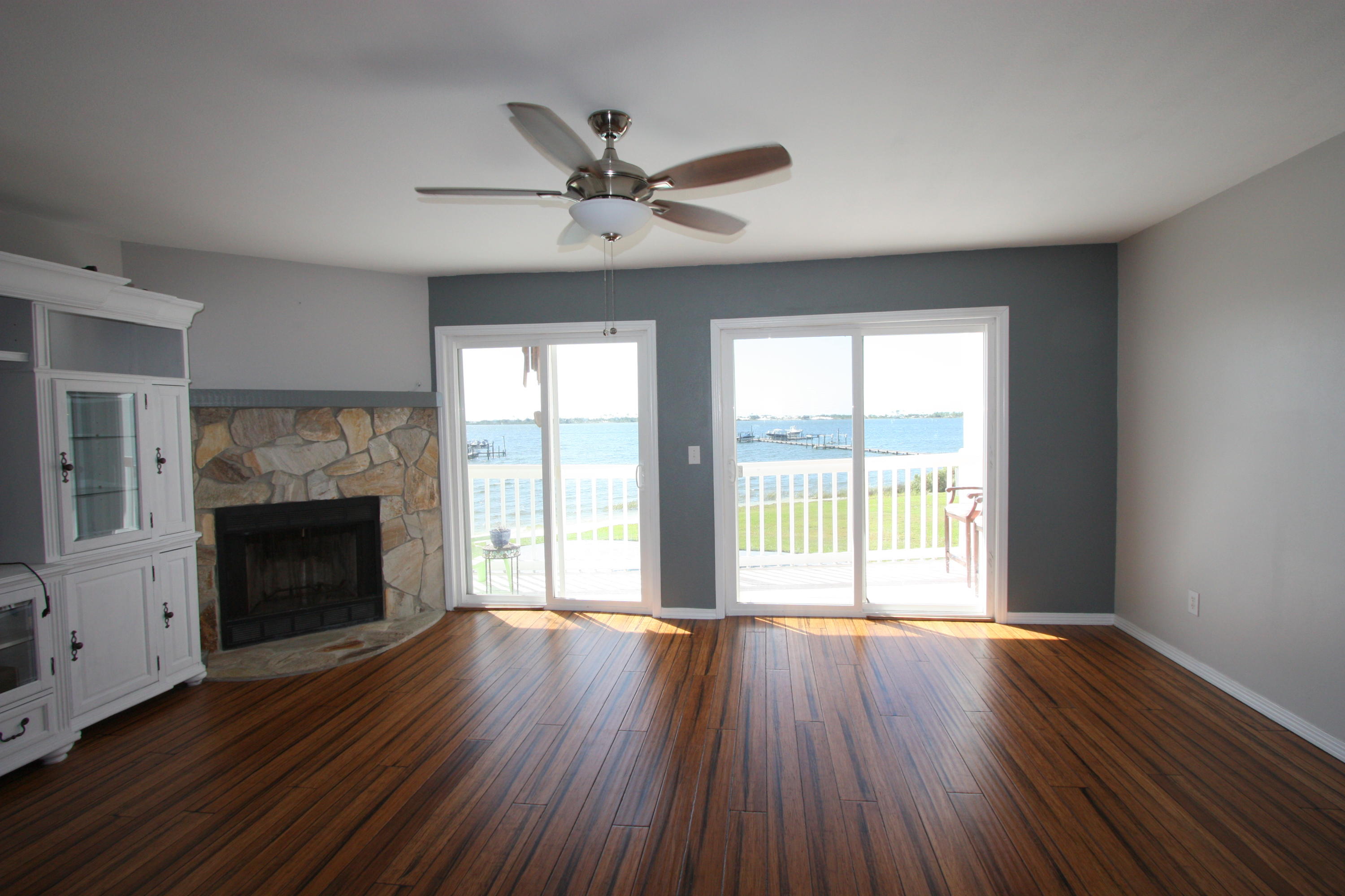 SEAVIEW WEST T/H - Residential