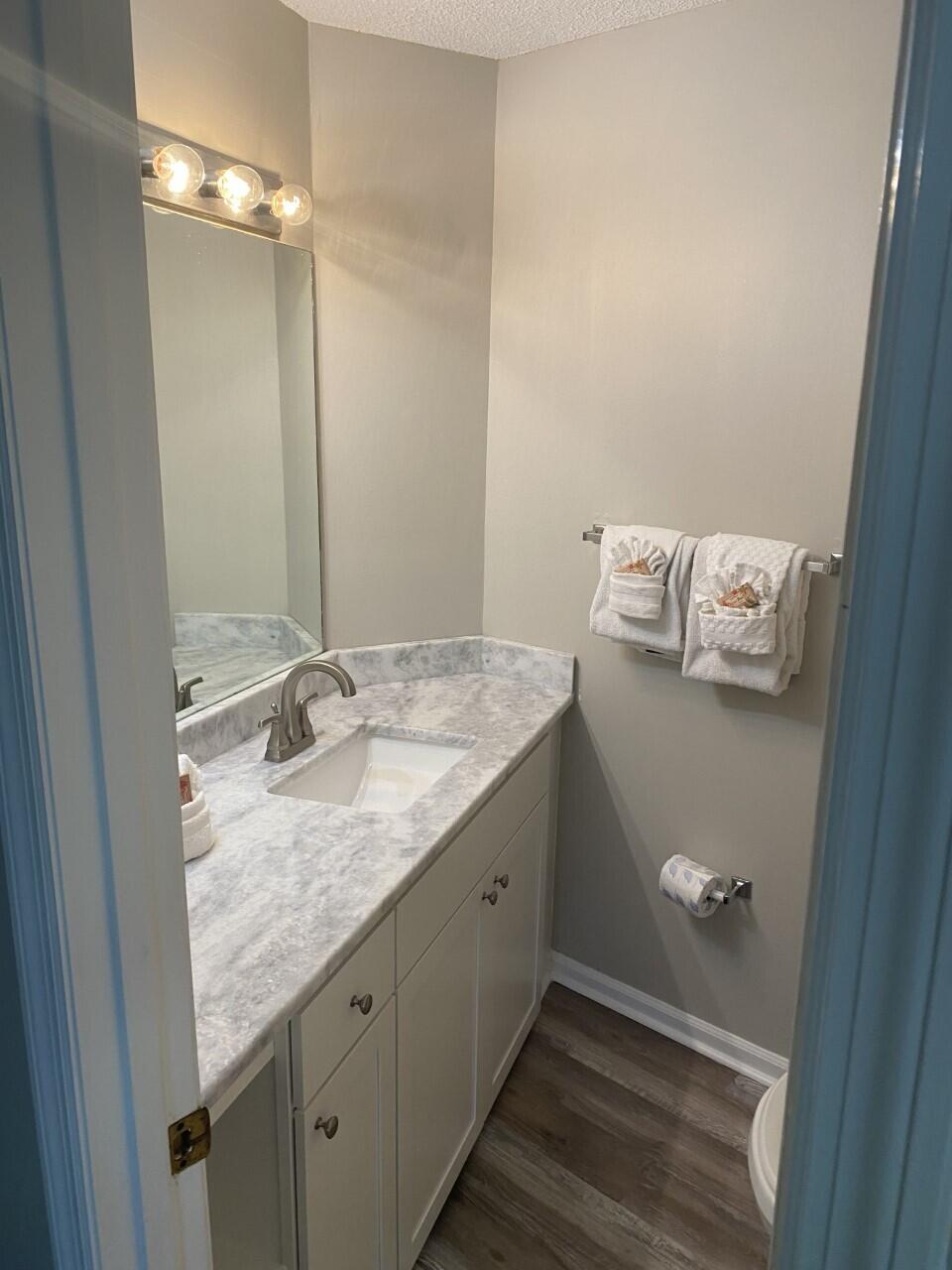 CRYSTAL VILLAGE CONDO PH 1 - Residential