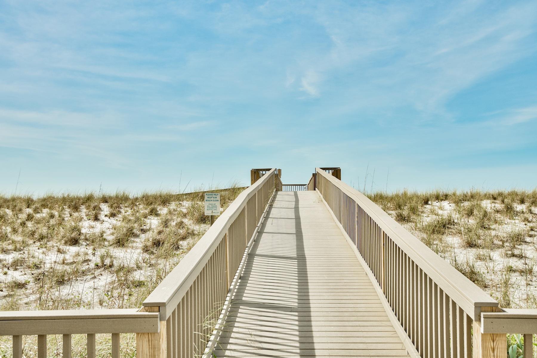 CARIBBEAN RESORT - Residential