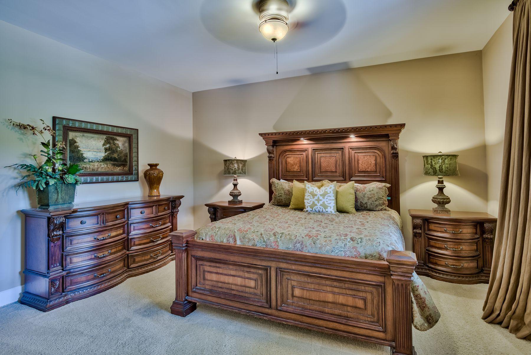 SANCTUARY BY THE SEA CONDO - Residential