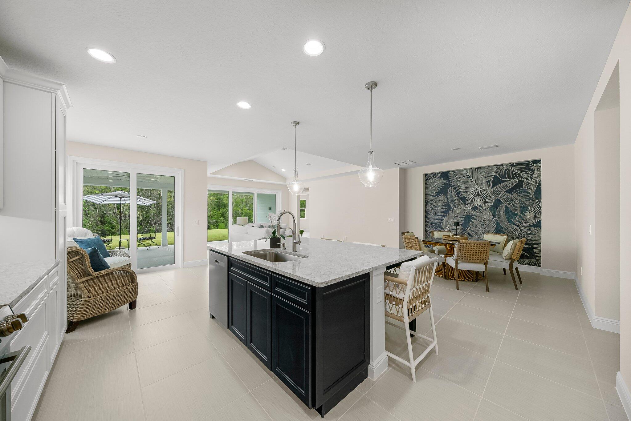 Latitude Watersound - Residential