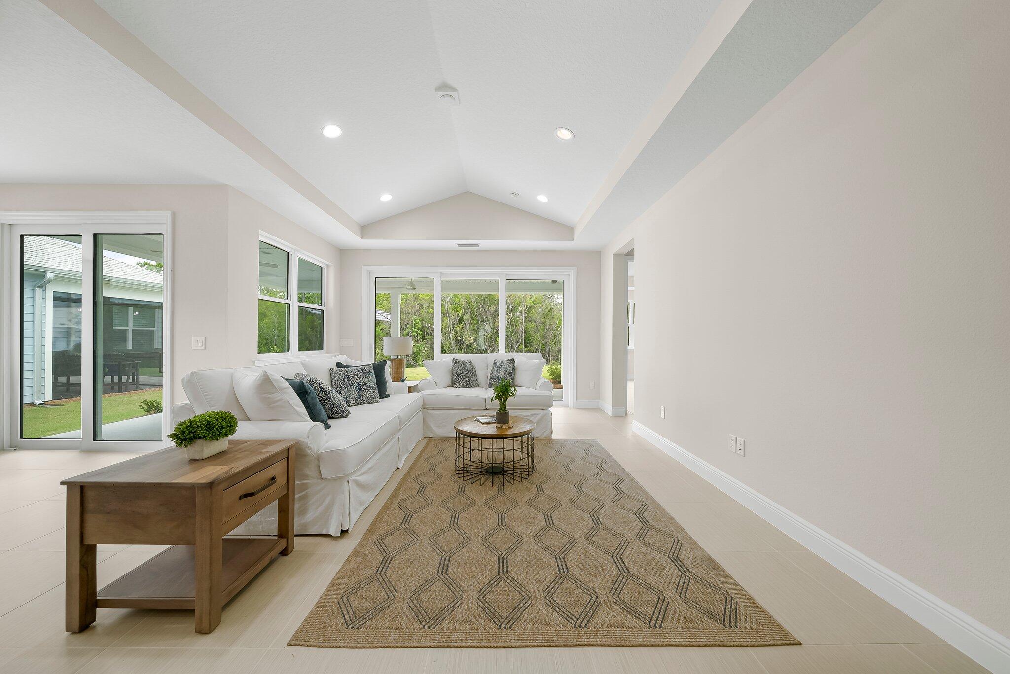 Latitude Watersound - Residential