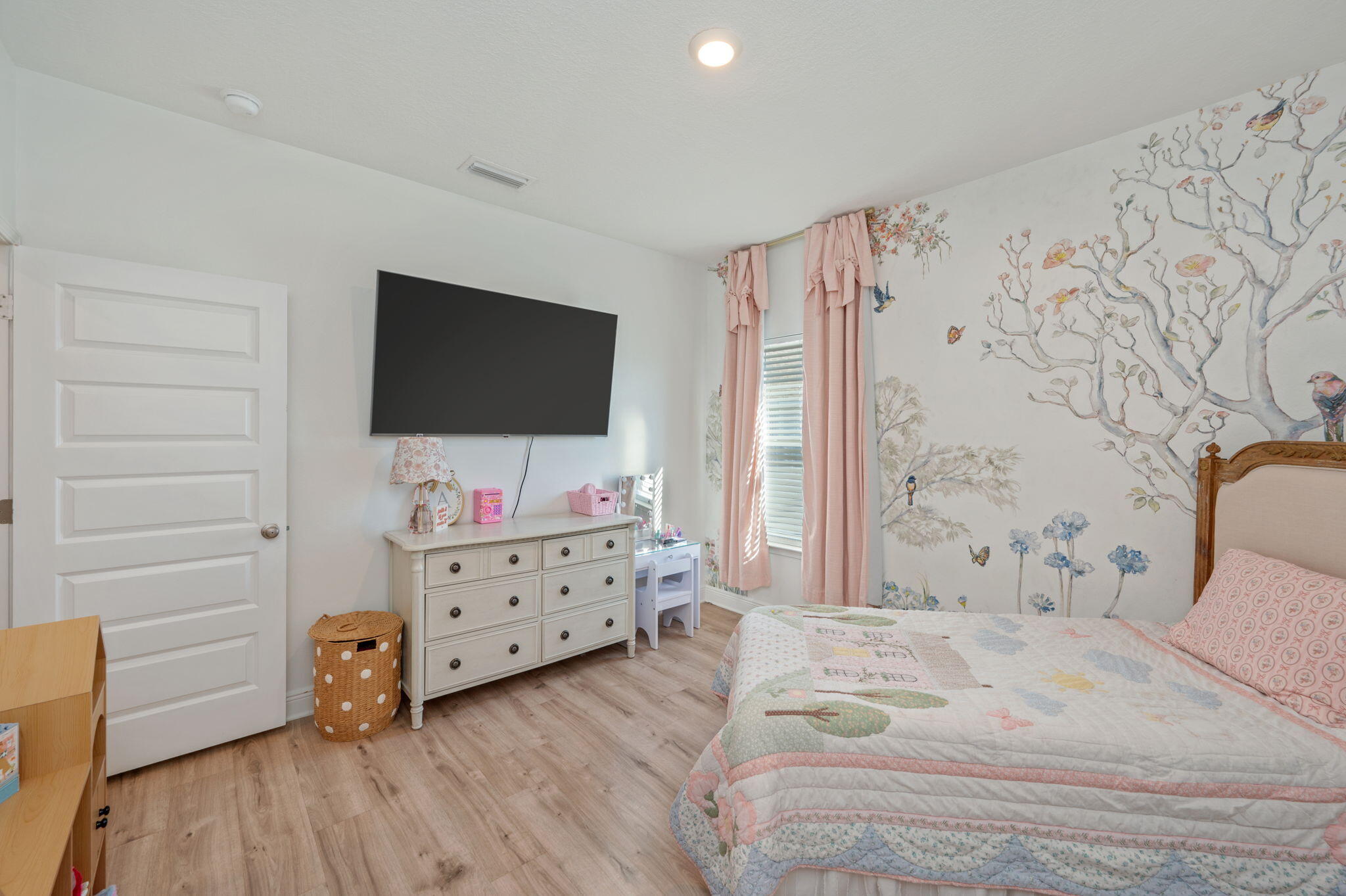 LAKEVIEW S/D - Residential