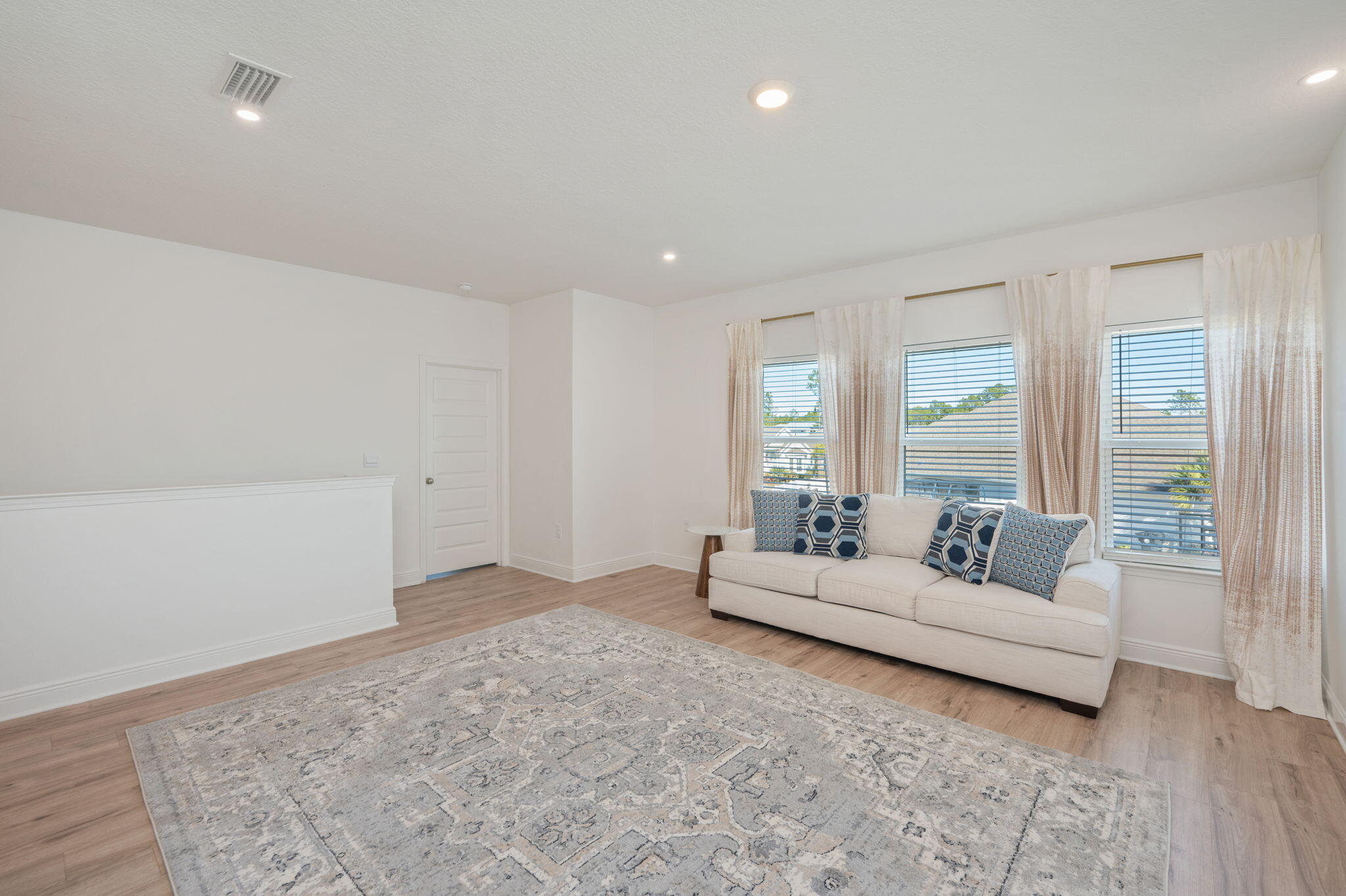 LAKEVIEW S/D - Residential