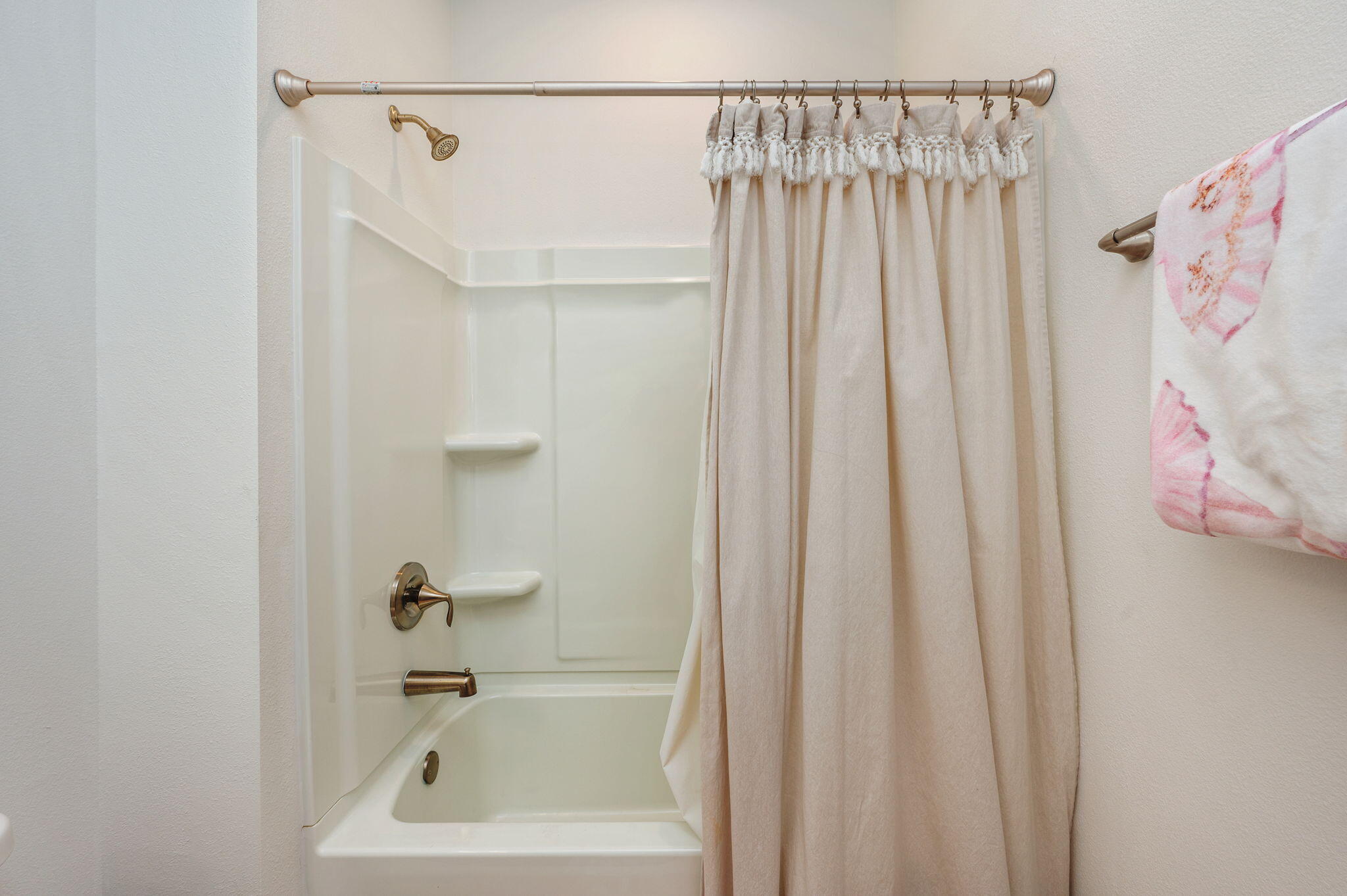 LAKEVIEW S/D - Residential