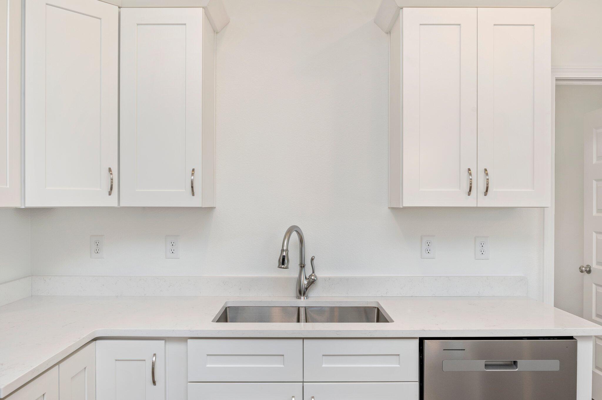 GARDEN CITY - Residential