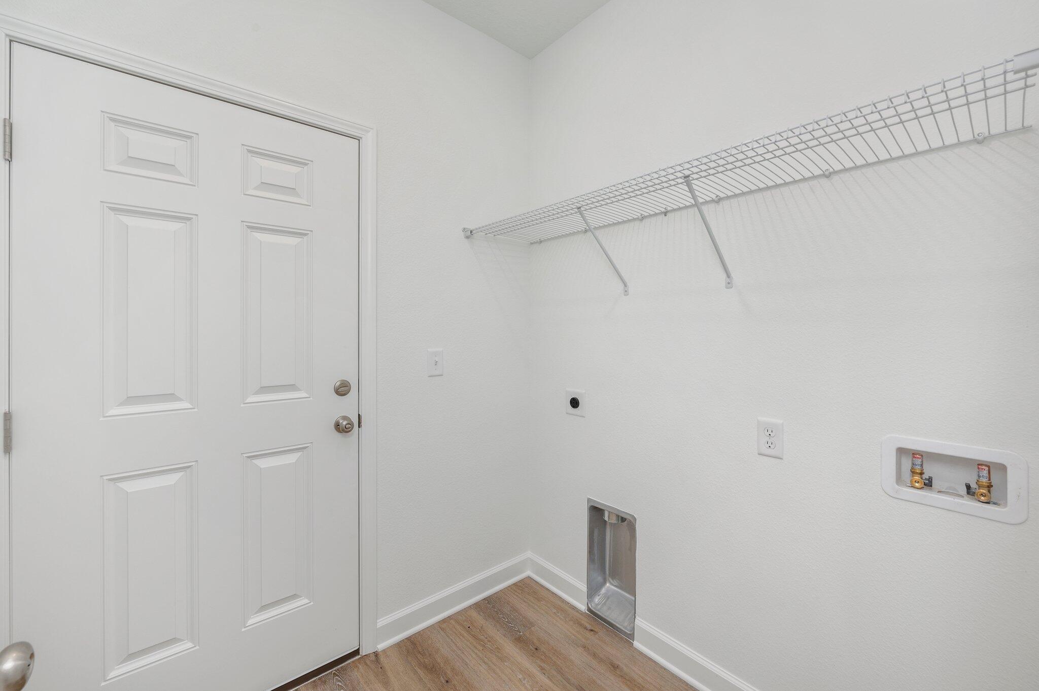 GARDEN CITY - Residential