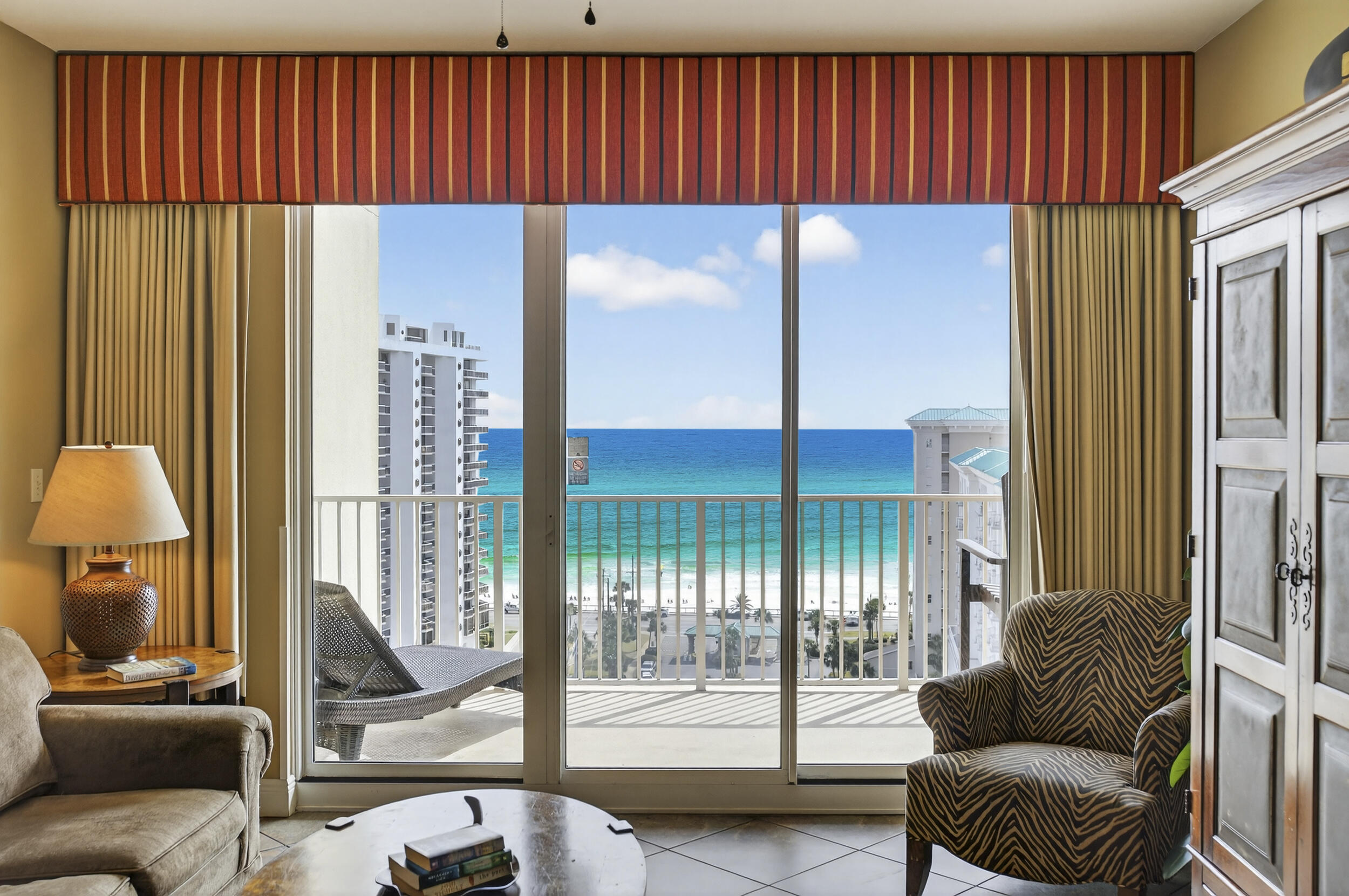 ARIEL DUNES - Residential