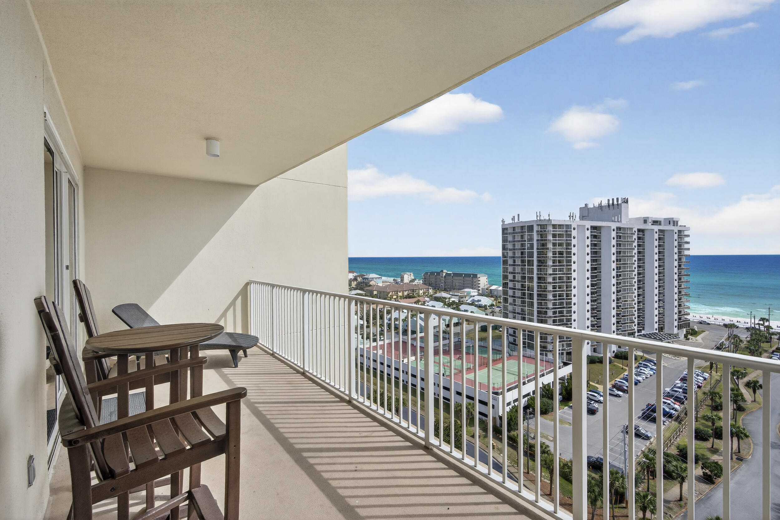 ARIEL DUNES - Residential