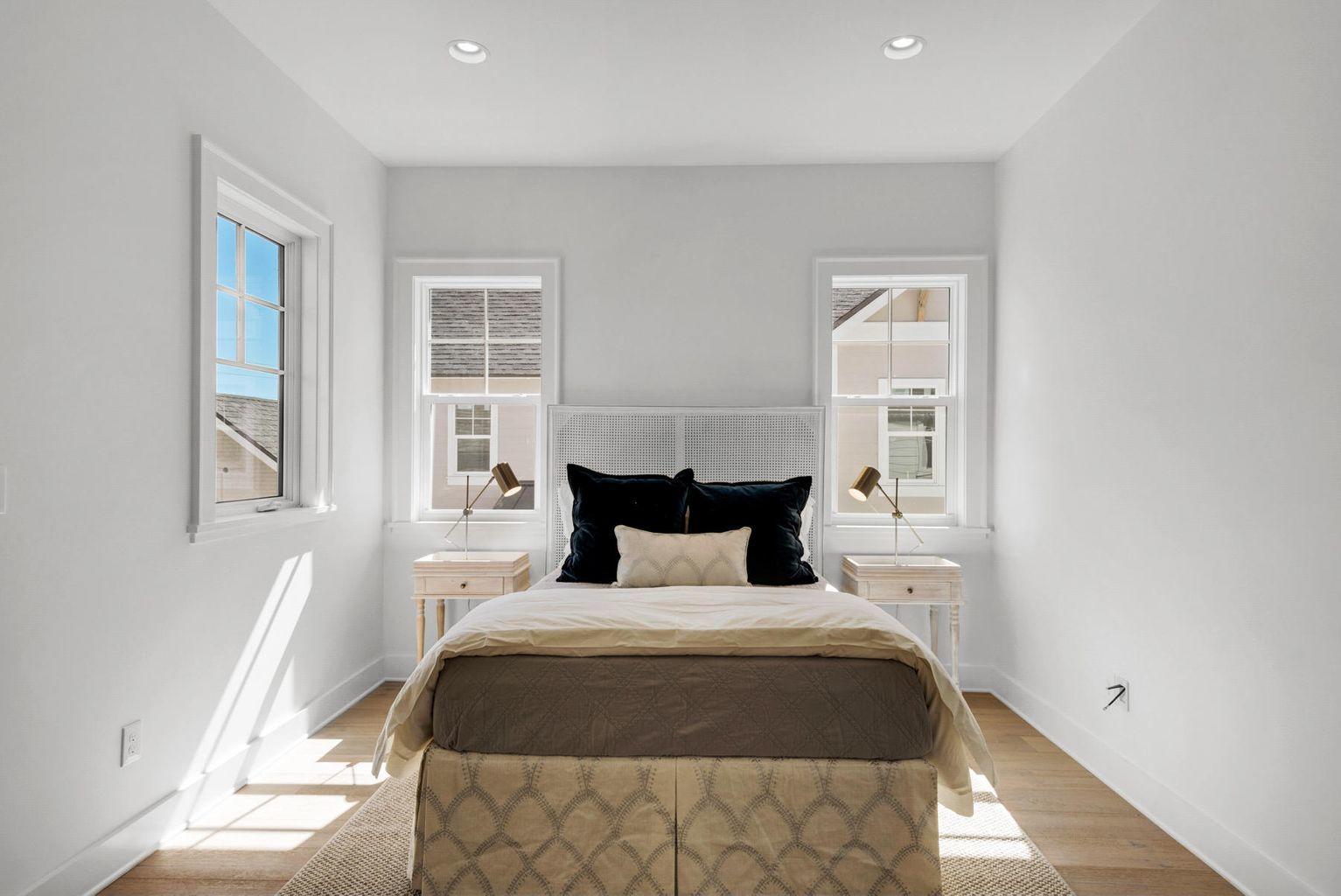 Regatta Bay - Residential