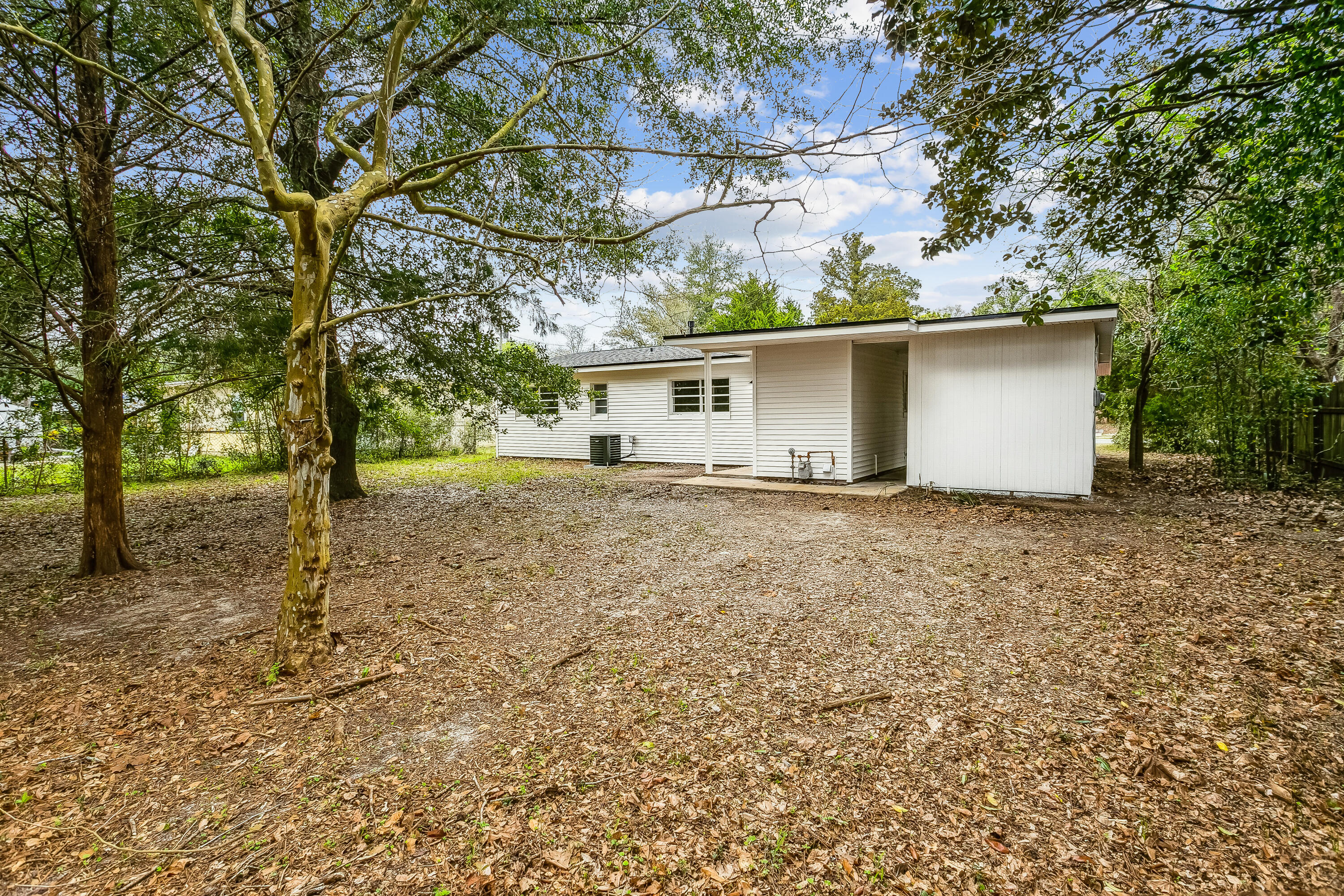 RACETRACK ROAD RESUB - Residential