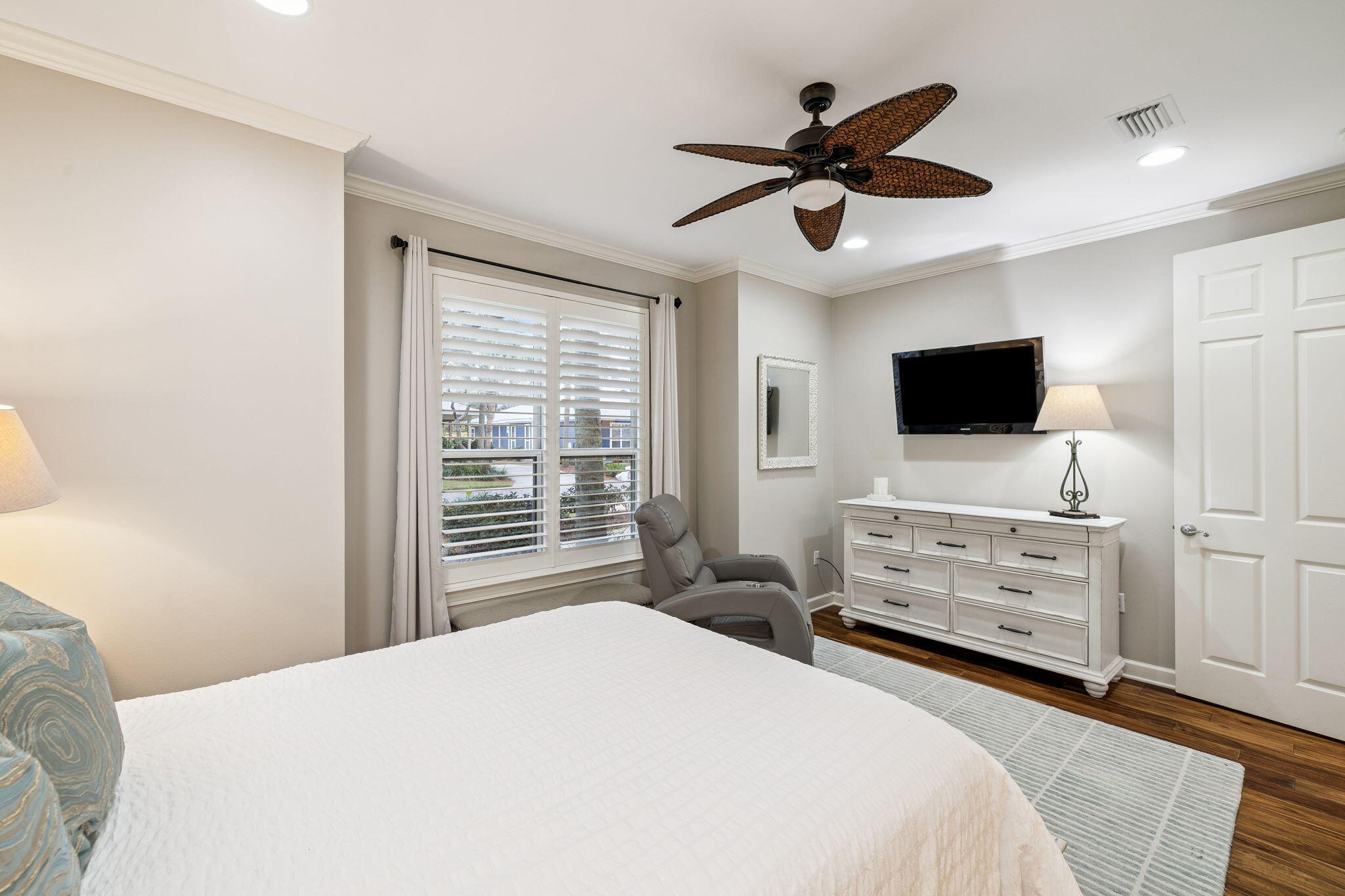 CRYSTAL LAKE II AT SANDESTIN - Residential