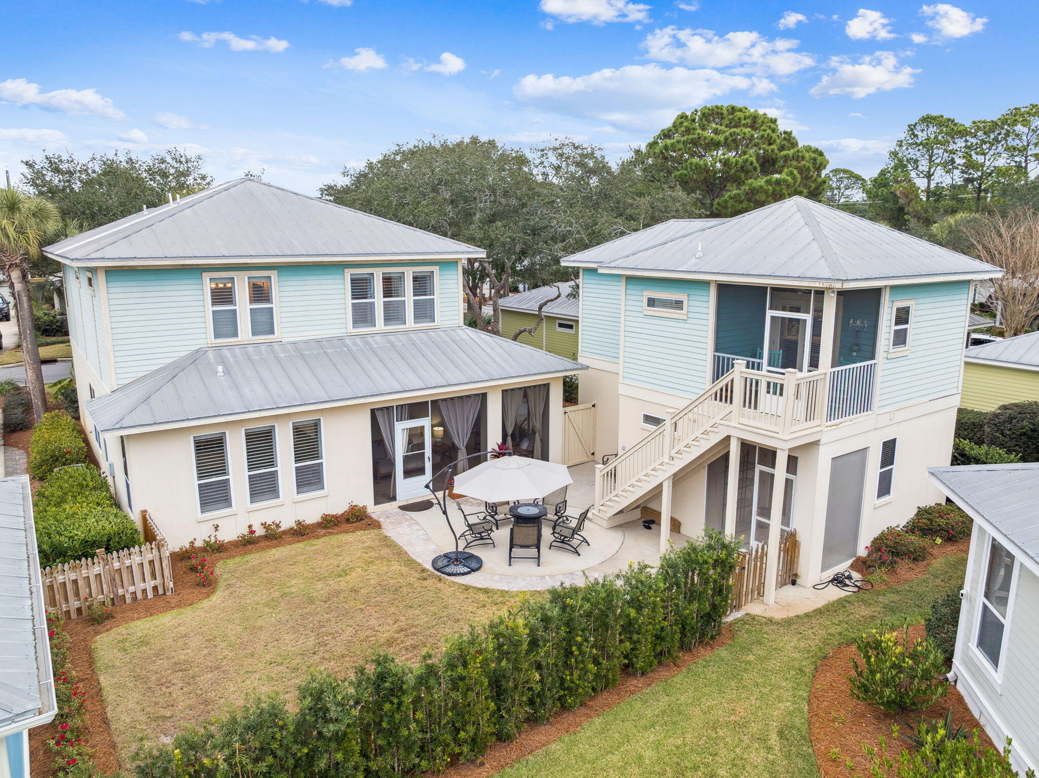 CRYSTAL LAKE II AT SANDESTIN - Residential