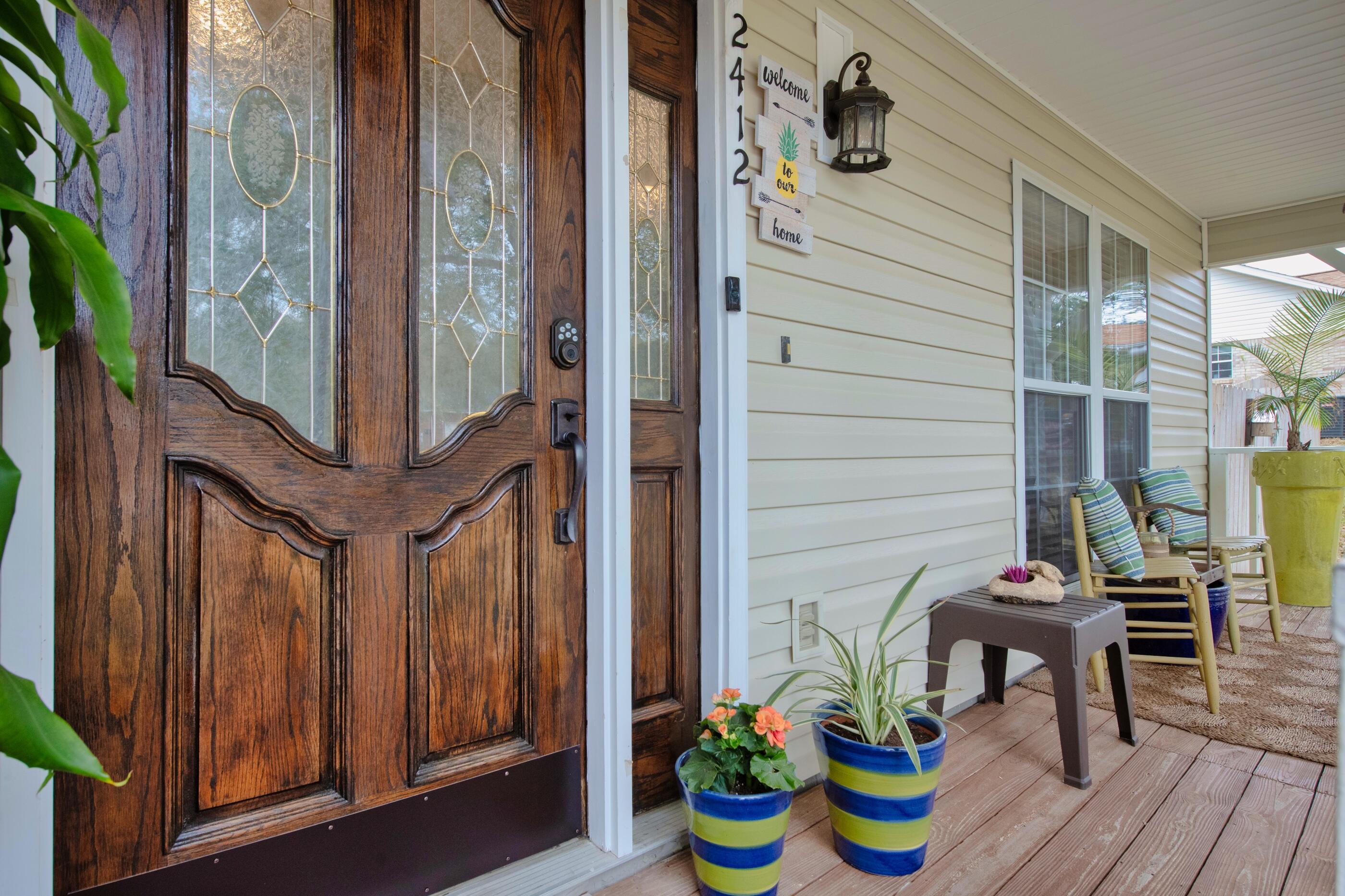 ROLLING HILLS ESTATES - Residential