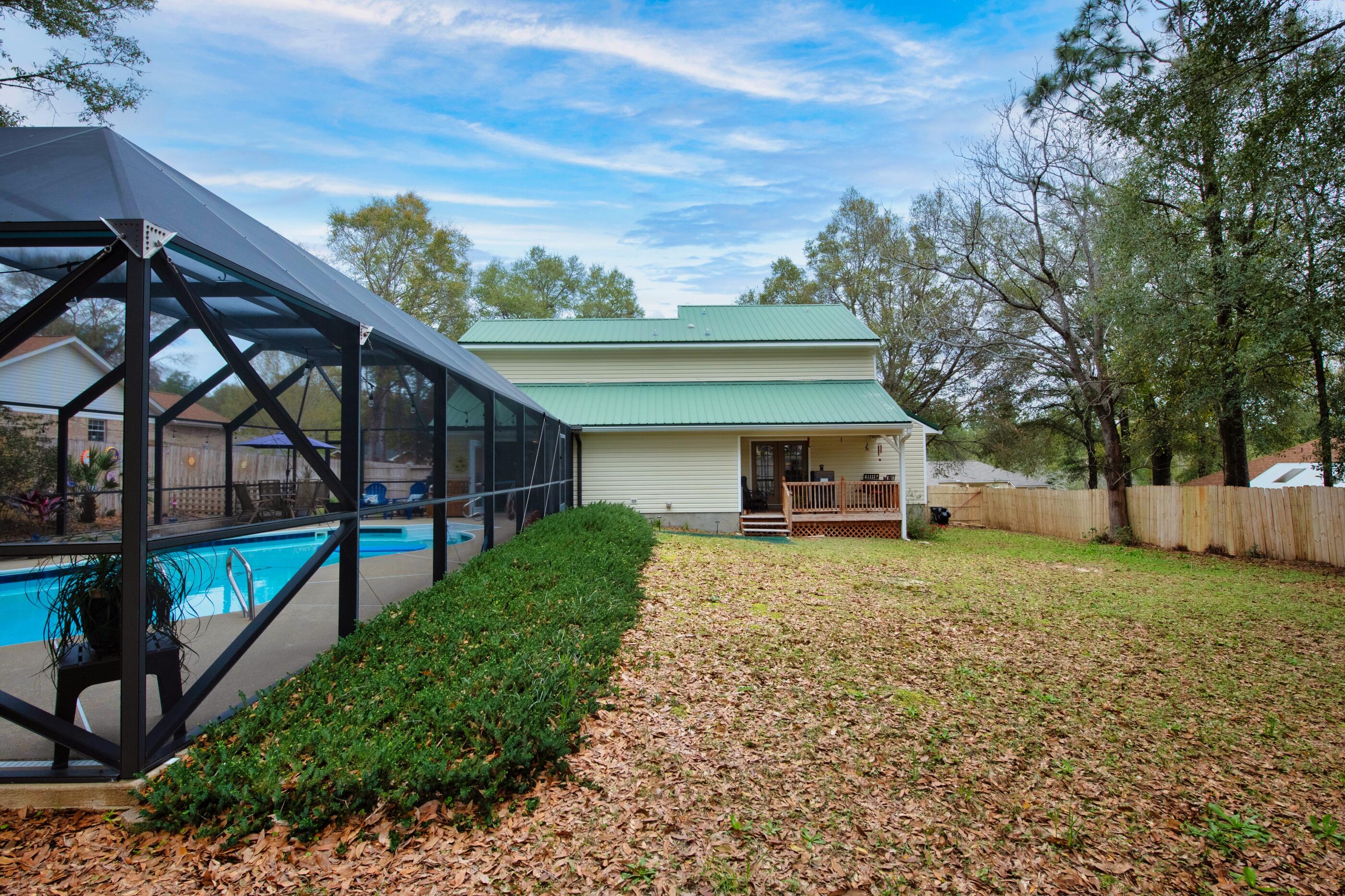 ROLLING HILLS ESTATES - Residential