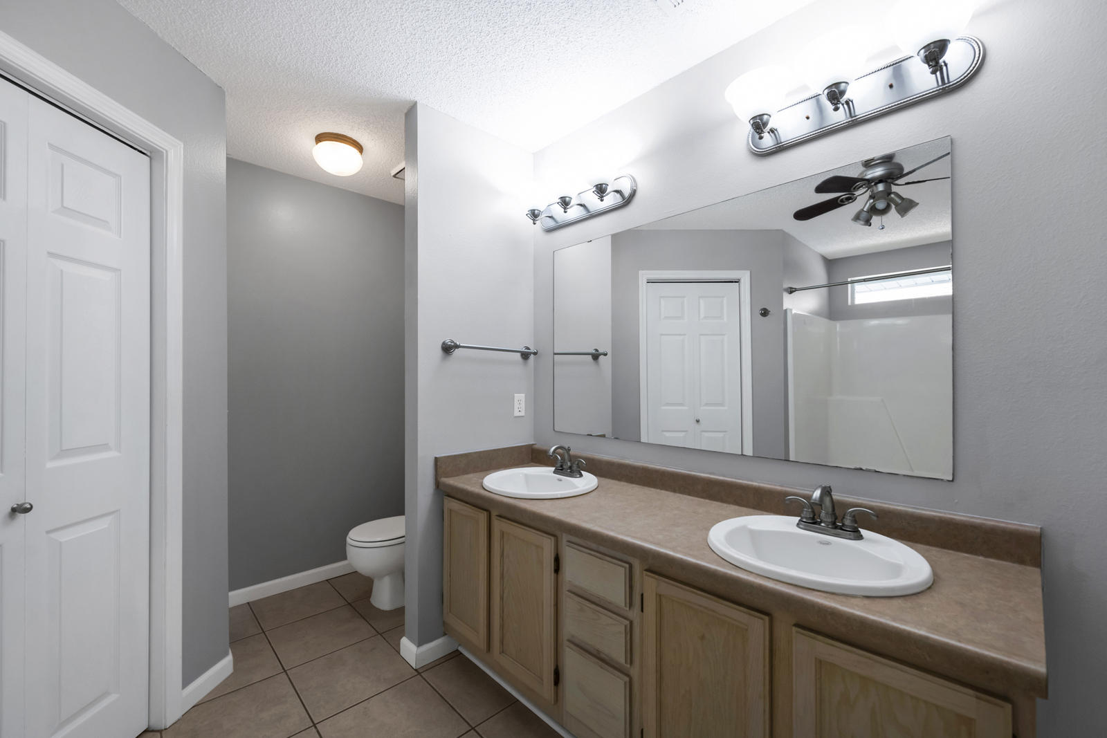 TARKILN OAKS ESTATES PH 1 - Residential