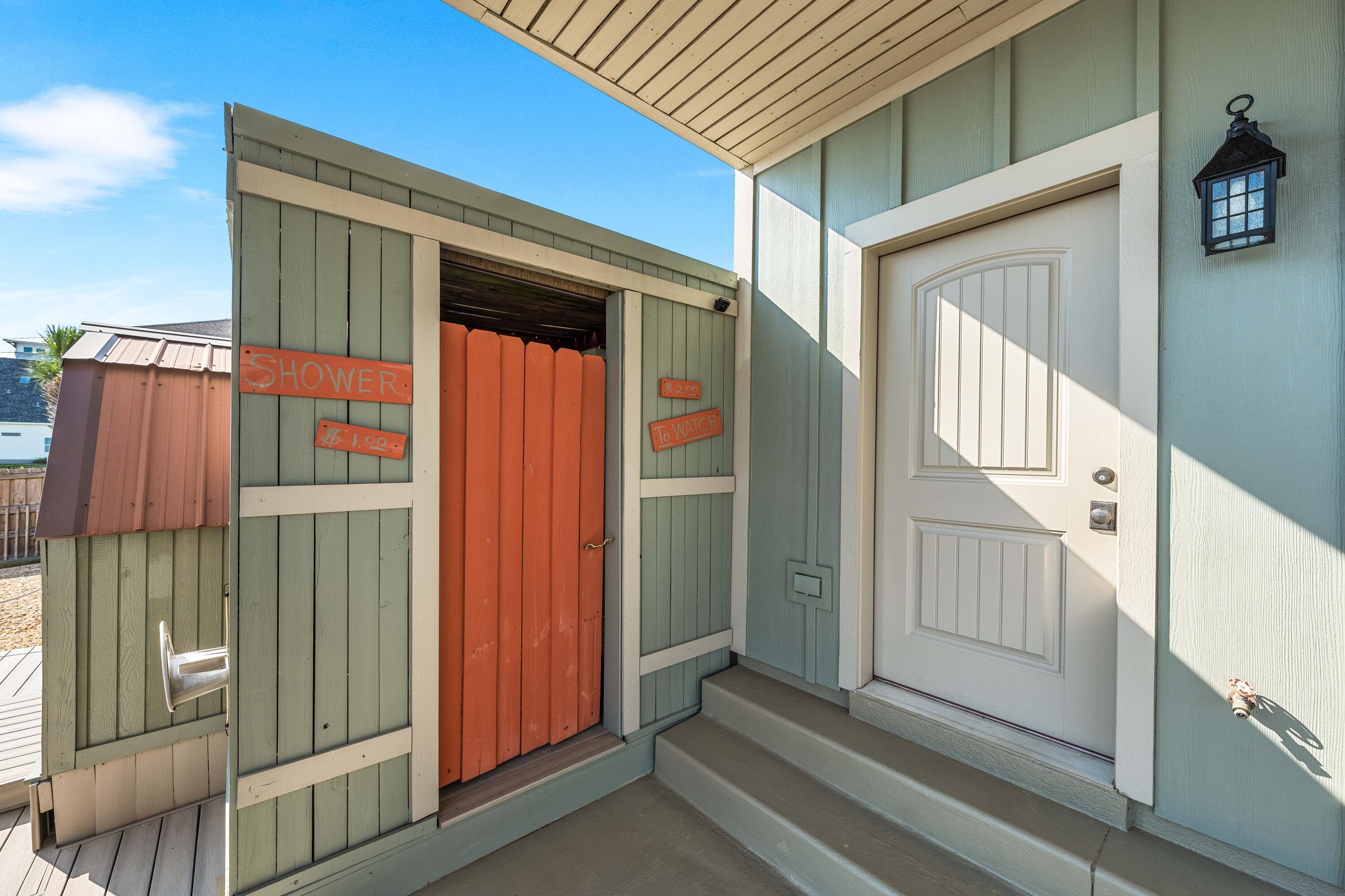 SOUNDSIDE MOORINGS - Residential