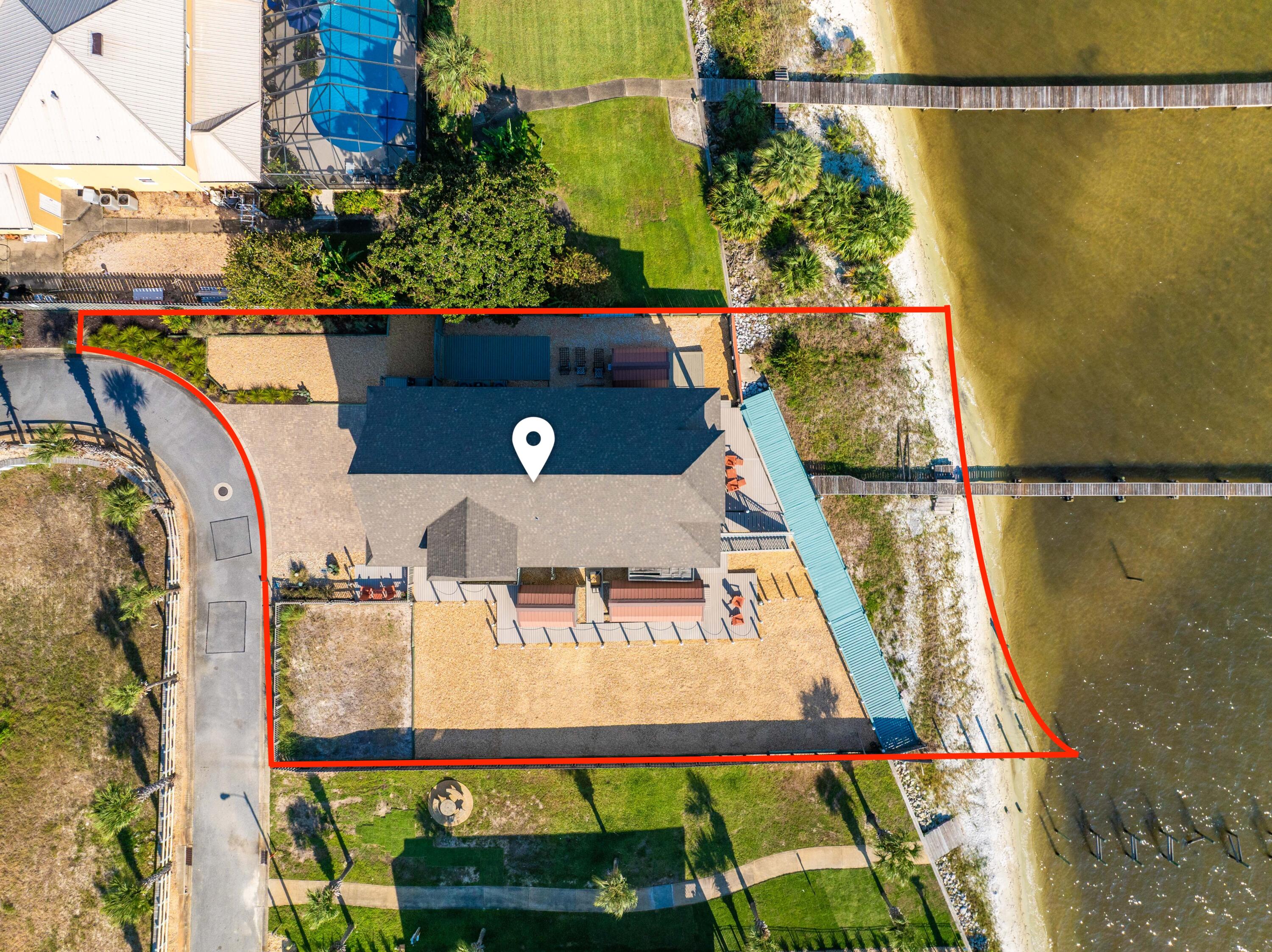 SOUNDSIDE MOORINGS - Residential