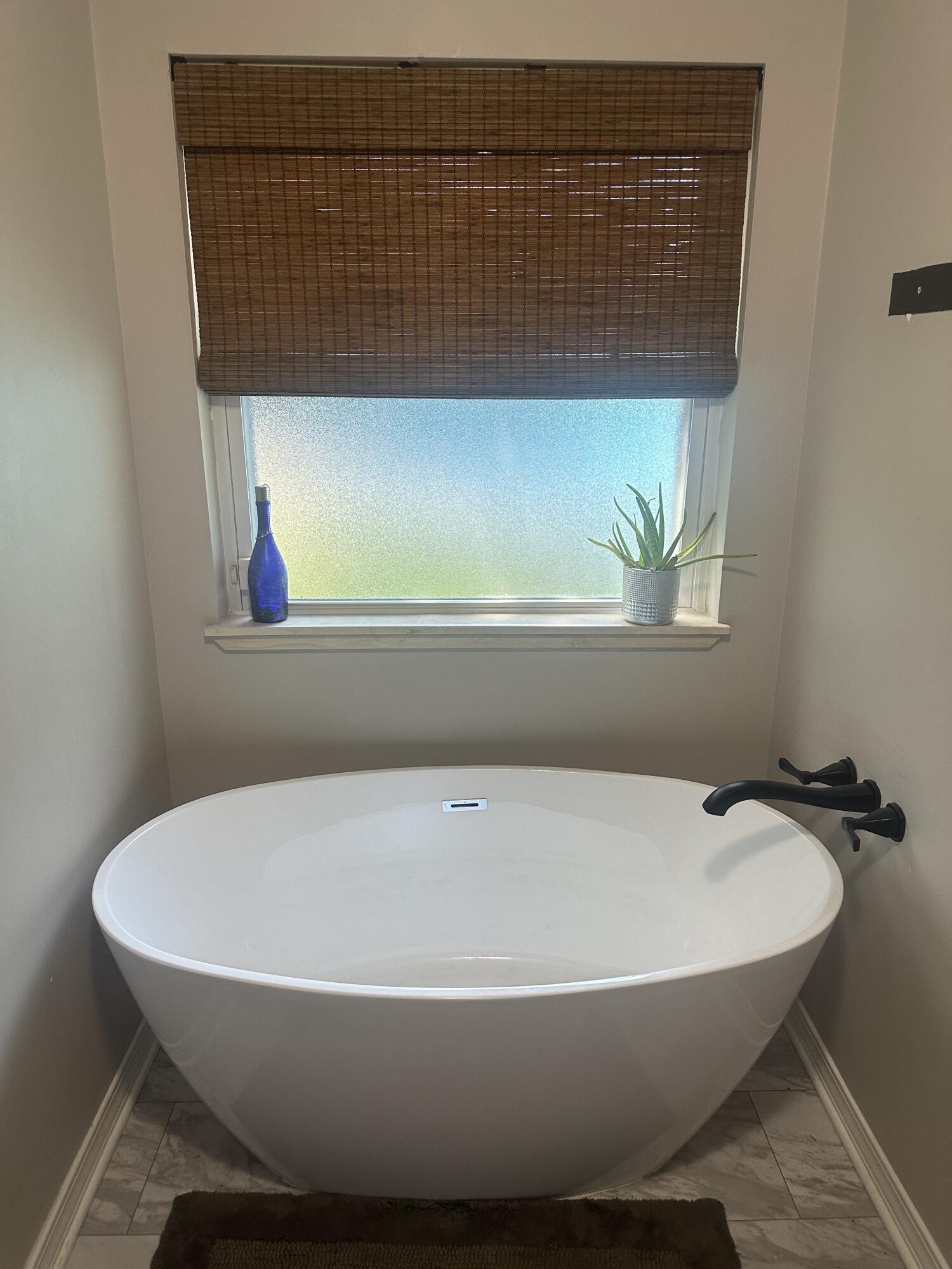 PARKWOOD ESTATES PH 1 BLUEWATER BAY - Residential Lease