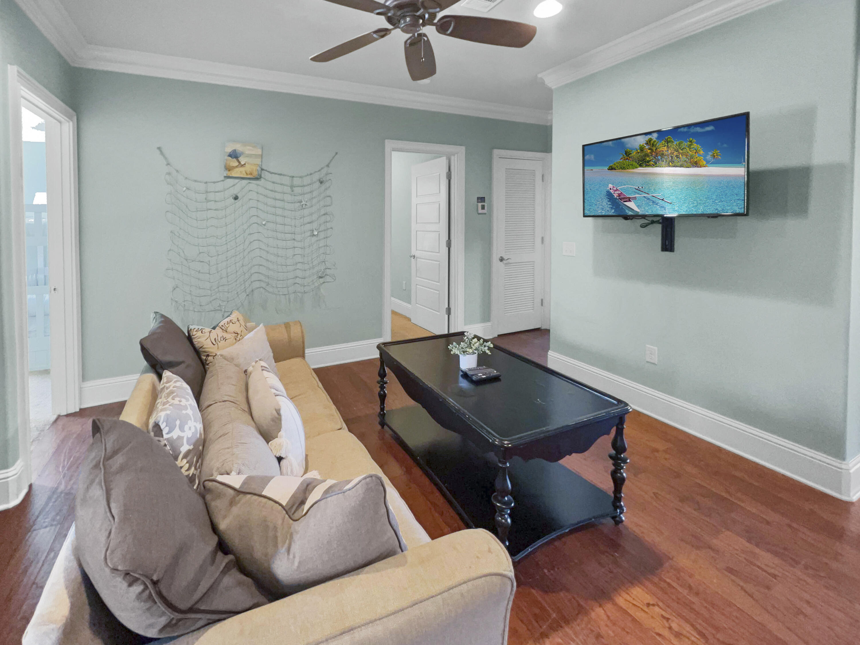 CRYSTAL BEACH - Residential