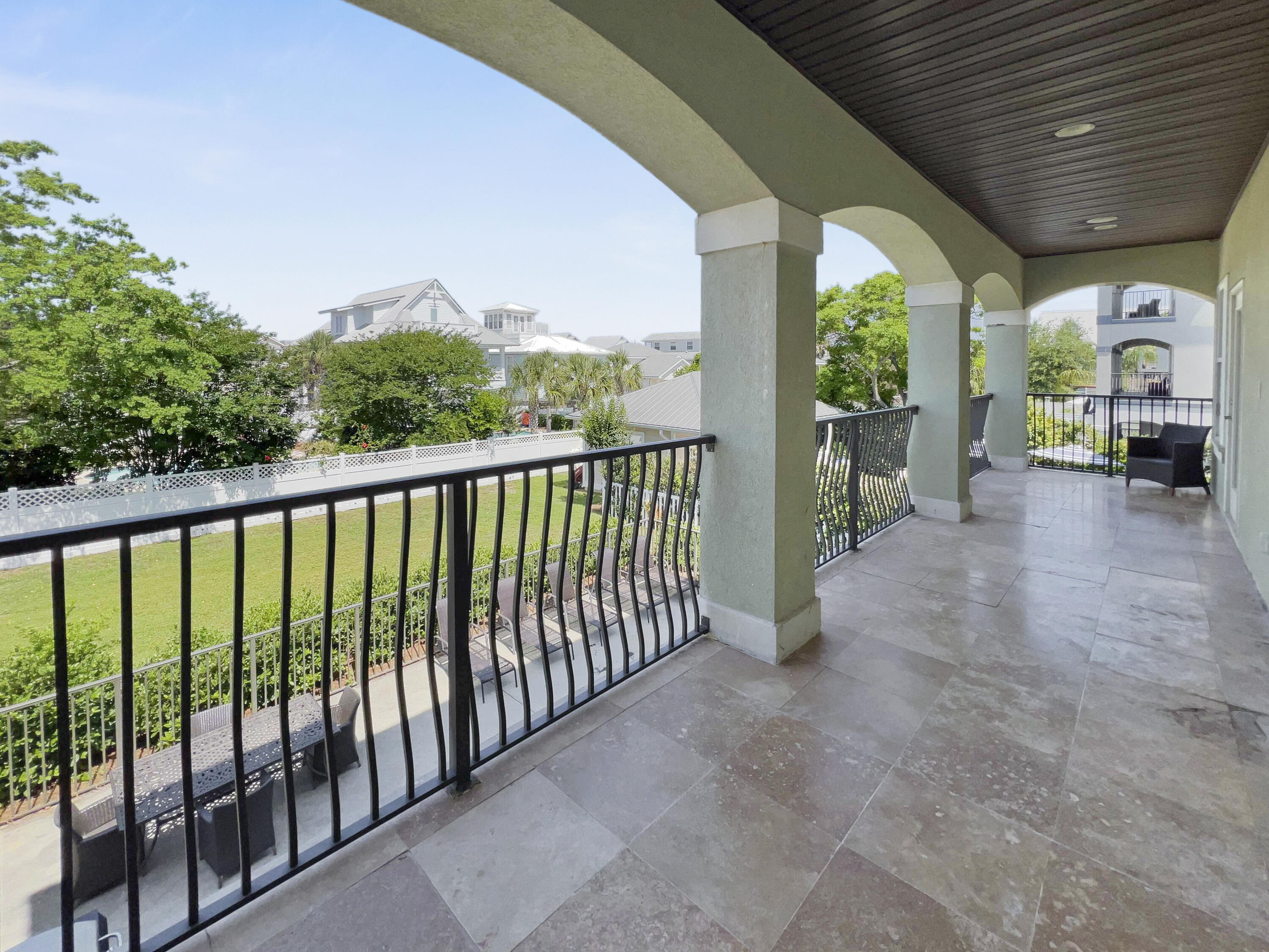 CRYSTAL BEACH - Residential