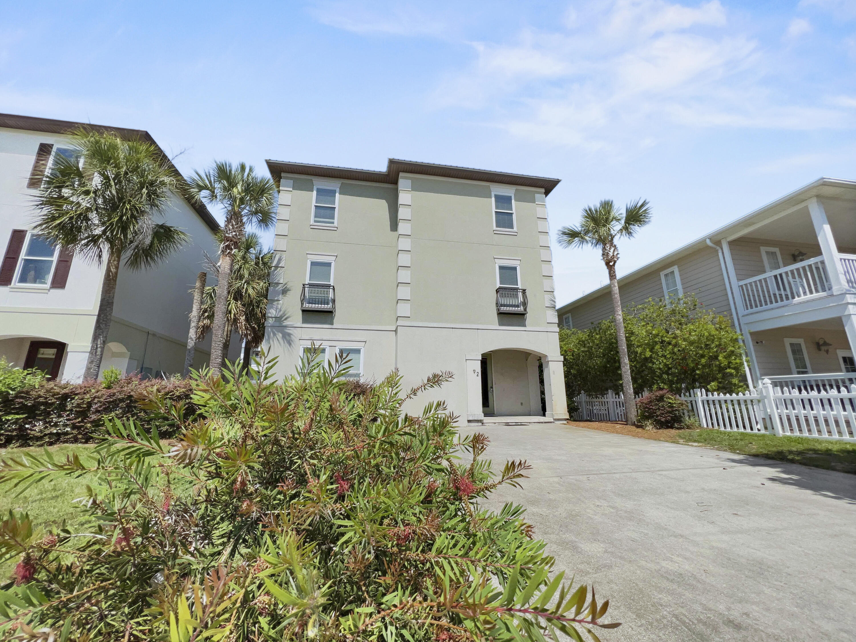 CRYSTAL BEACH - Residential