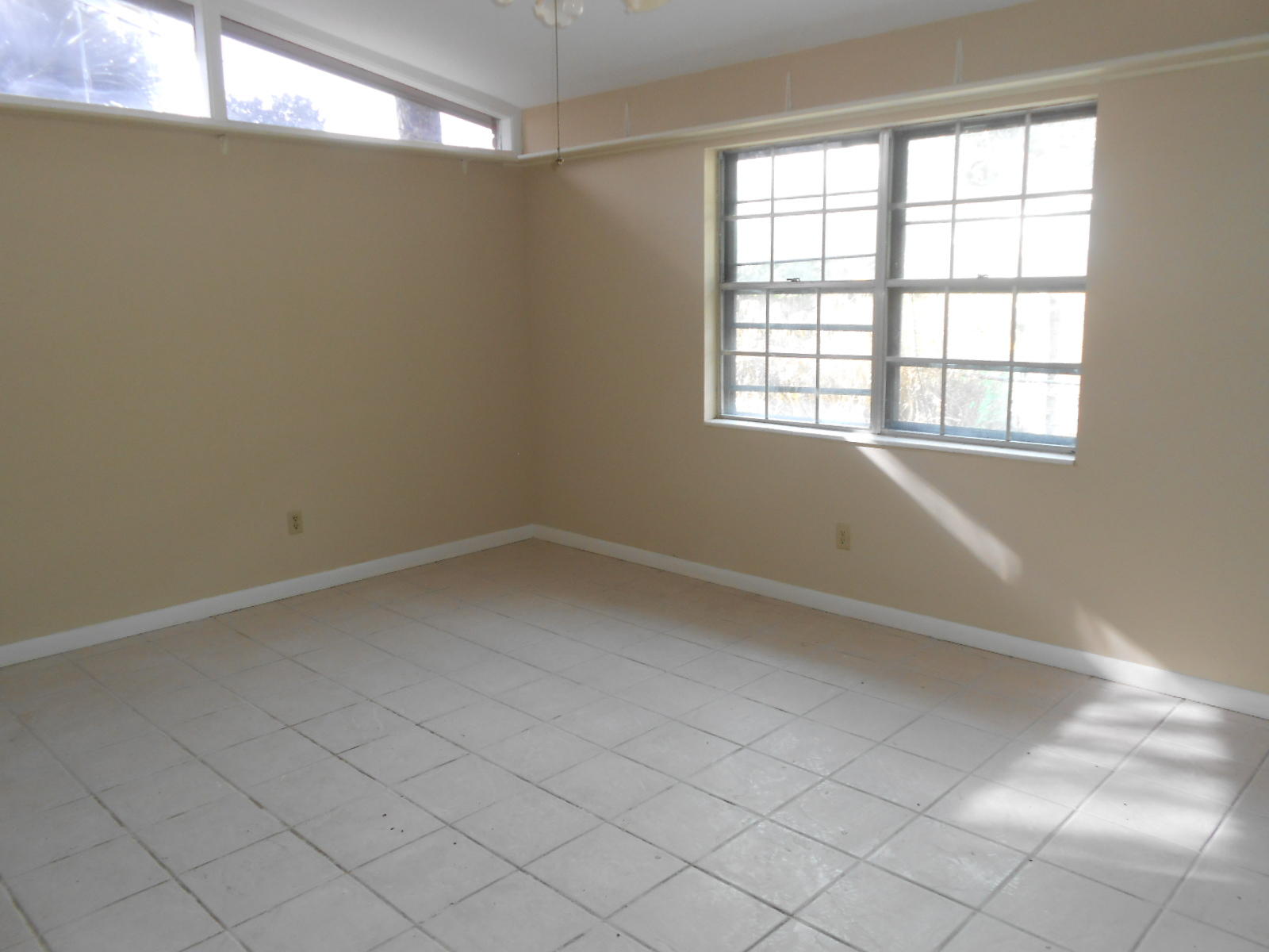 MIRAMAR ESTATES 4TH ADDN - Residential