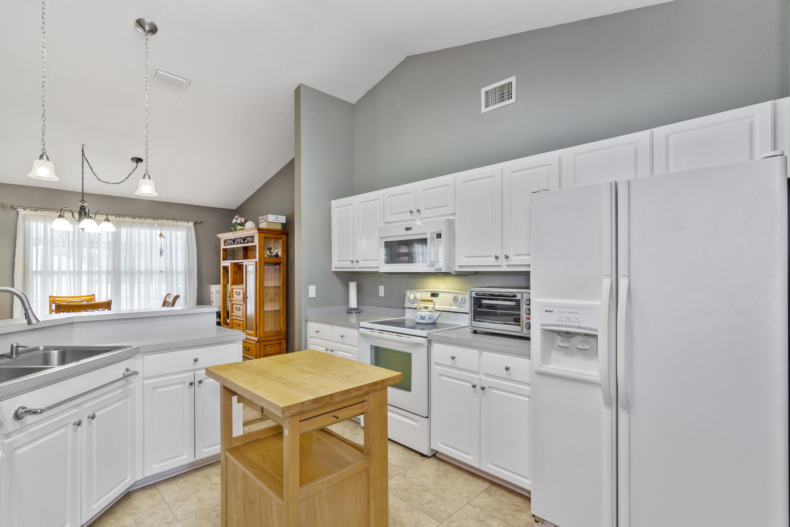 FOXWOOD ADDITION S/D - Residential