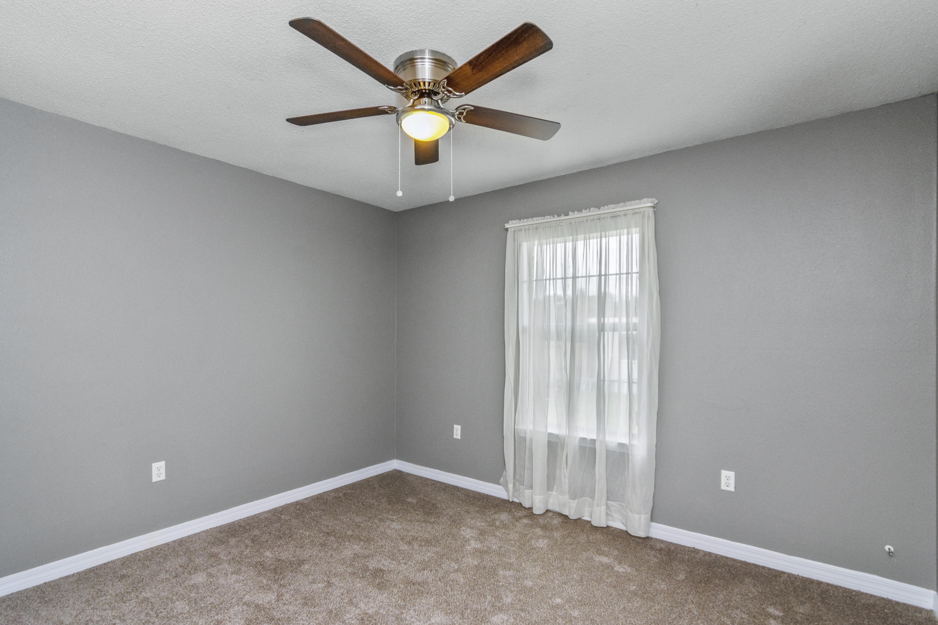 FOXWOOD ADDITION S/D - Residential