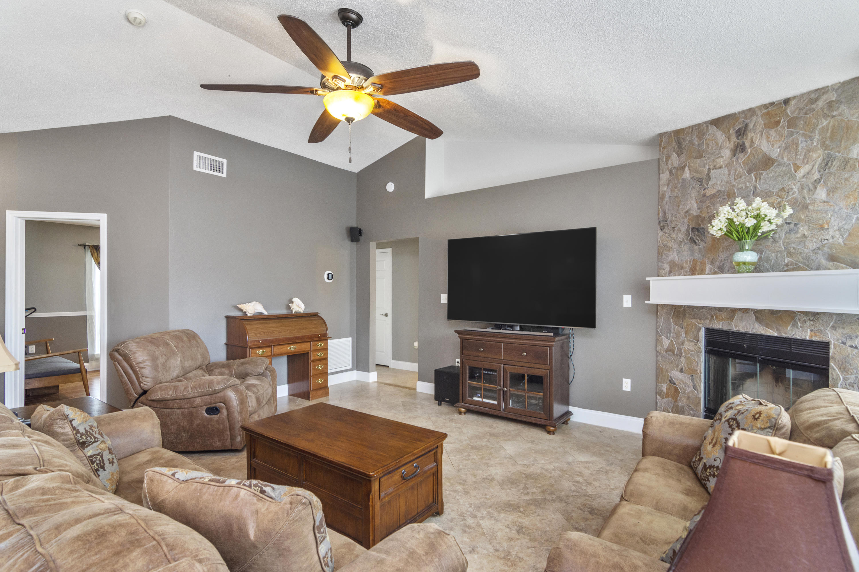 FOXWOOD ADDITION S/D - Residential