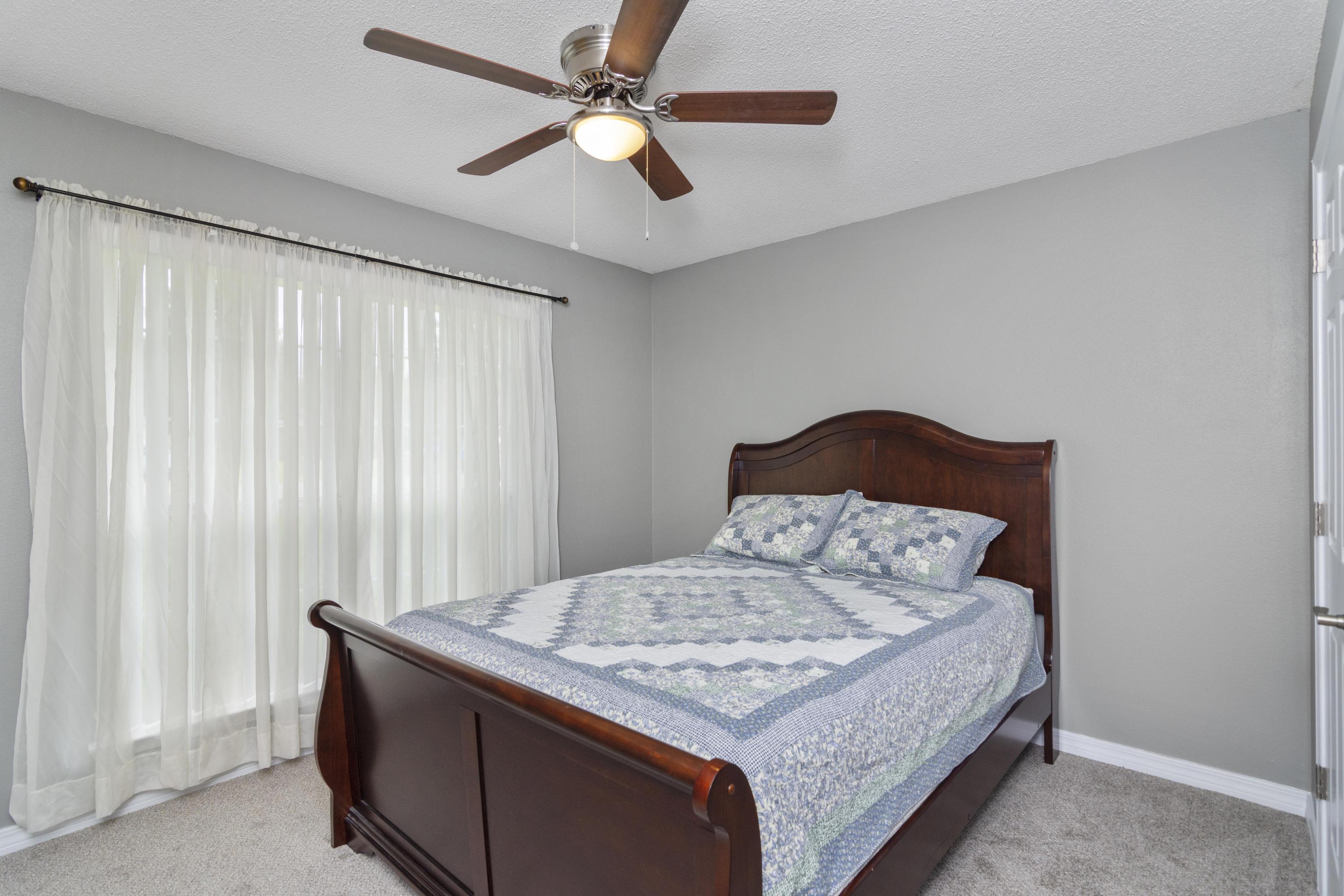 FOXWOOD ADDITION S/D - Residential