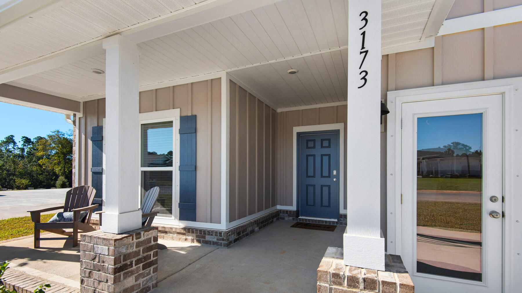 Roman Oaks - Residential