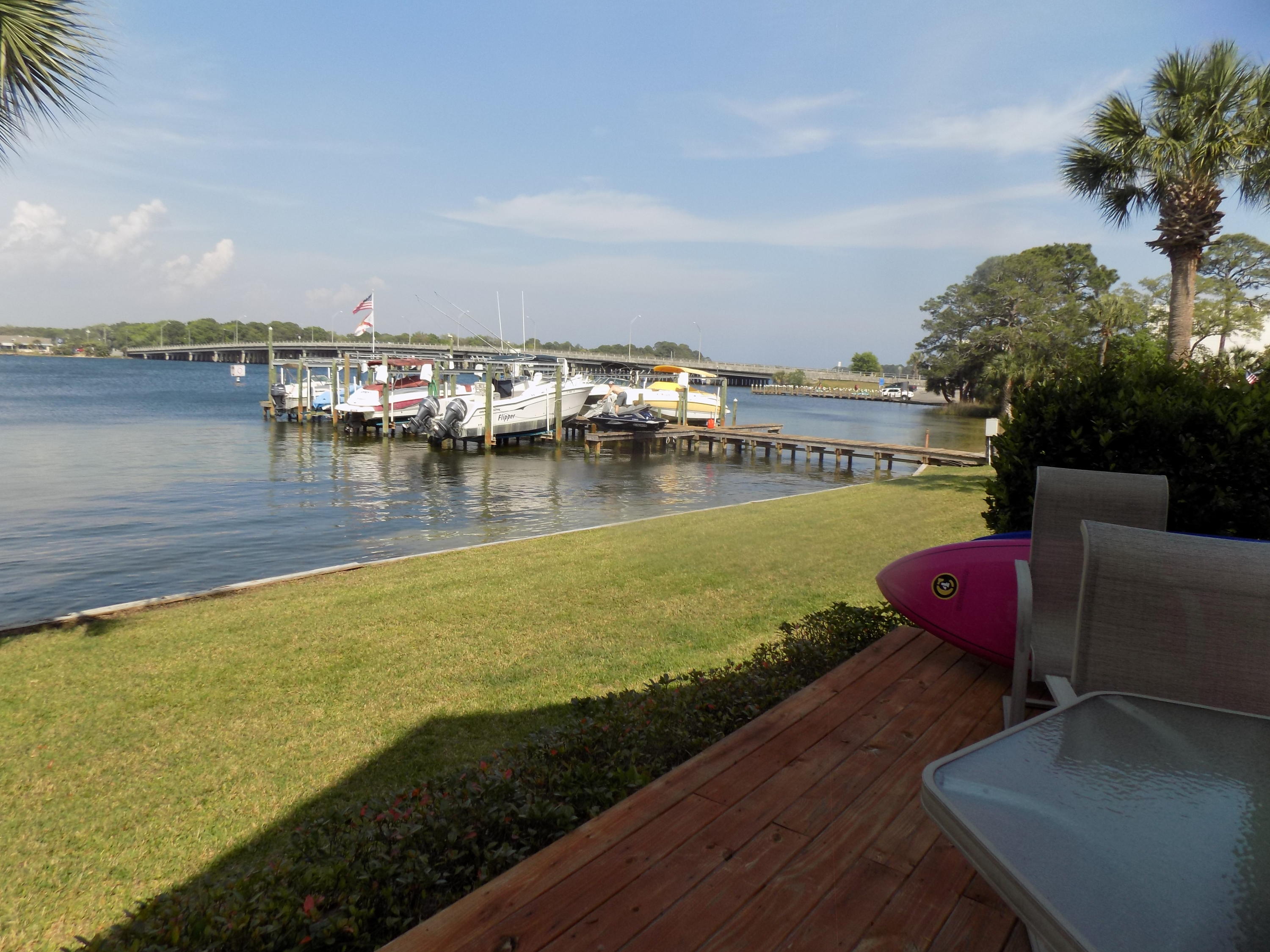 CAPTIVA COVE - Residential