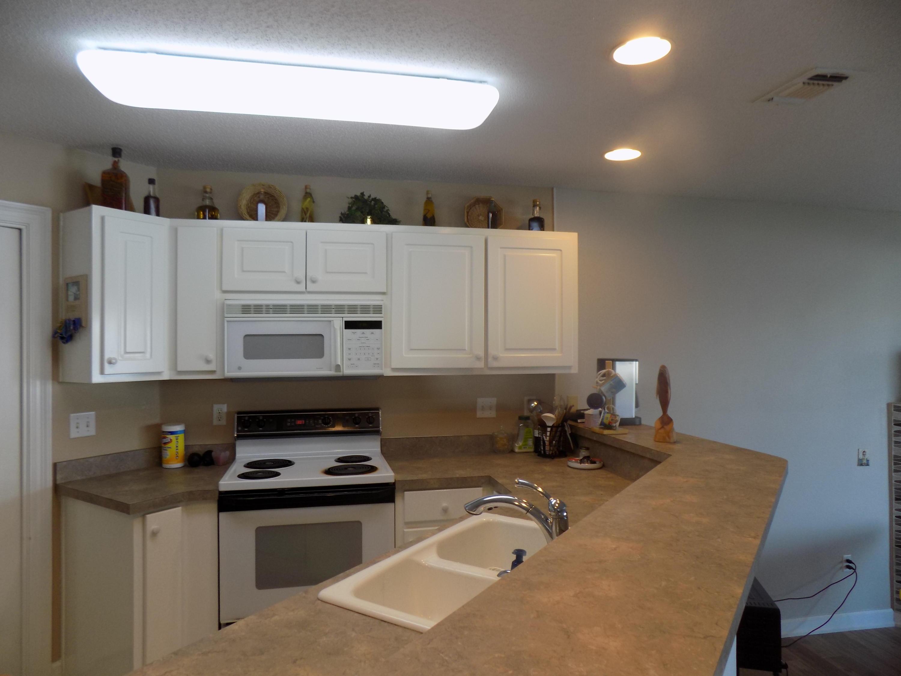 CAPTIVA COVE - Residential