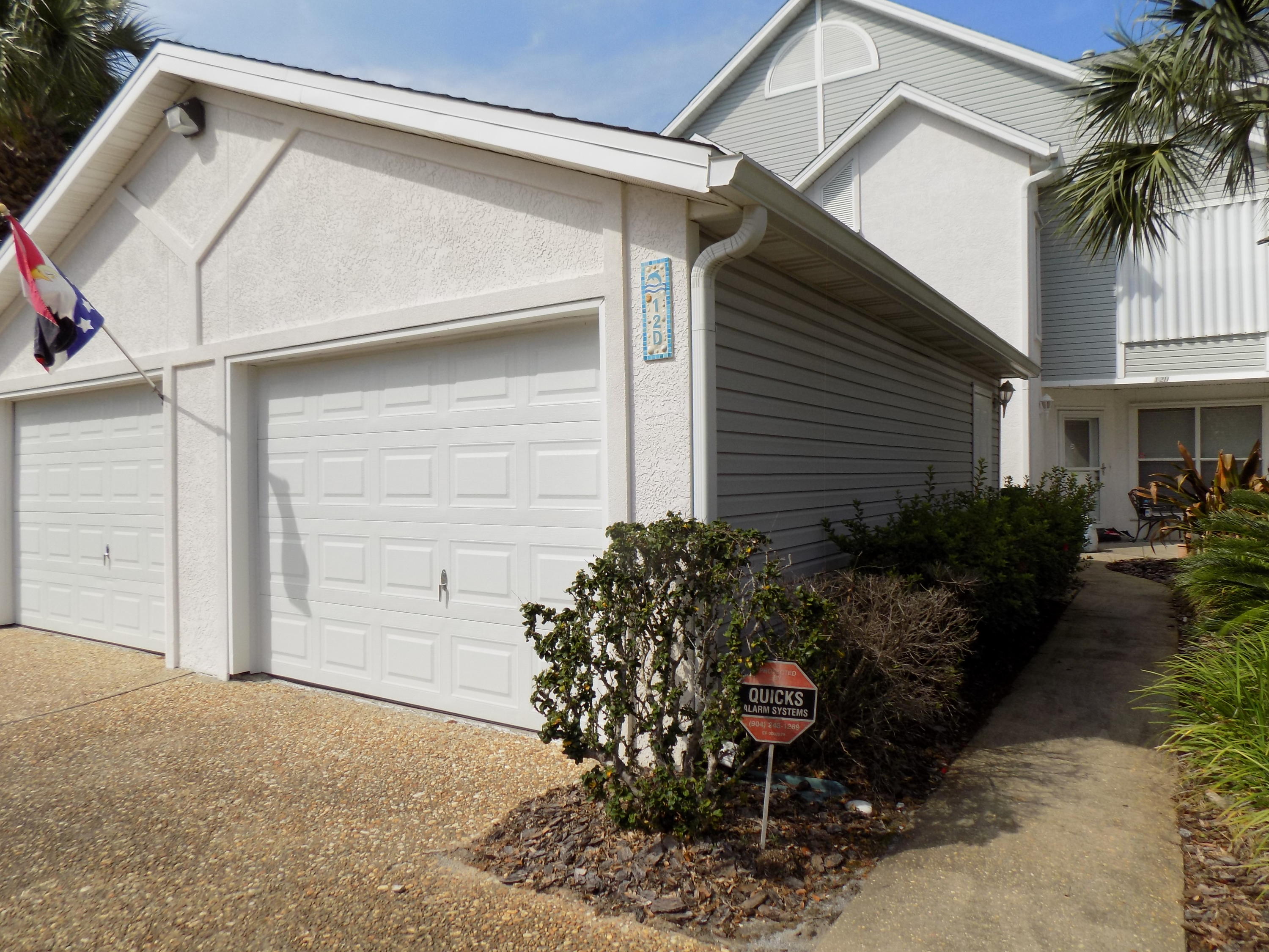 CAPTIVA COVE - Residential