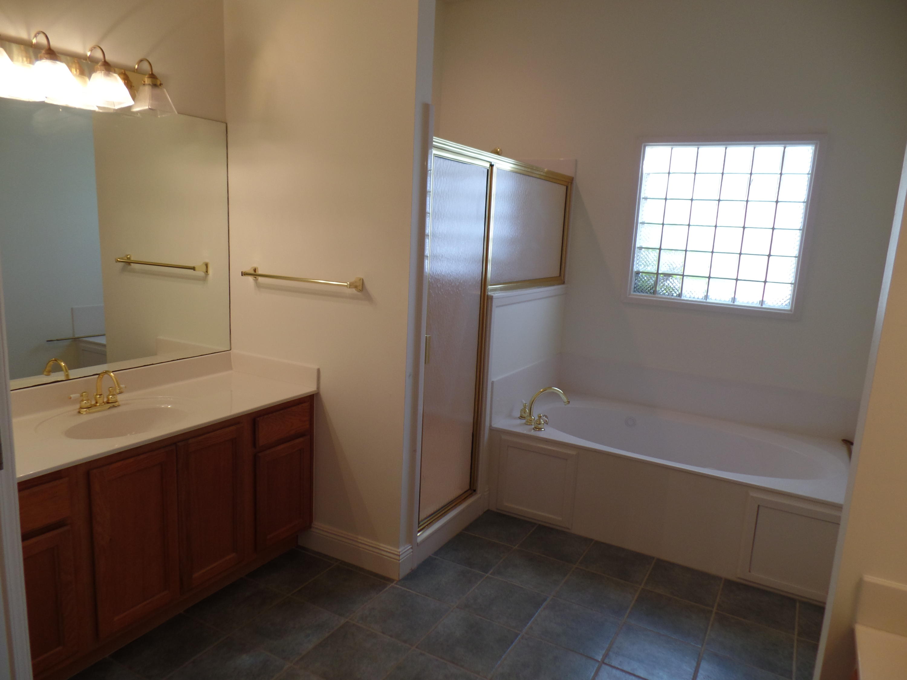 INDIAN WOODS - Residential