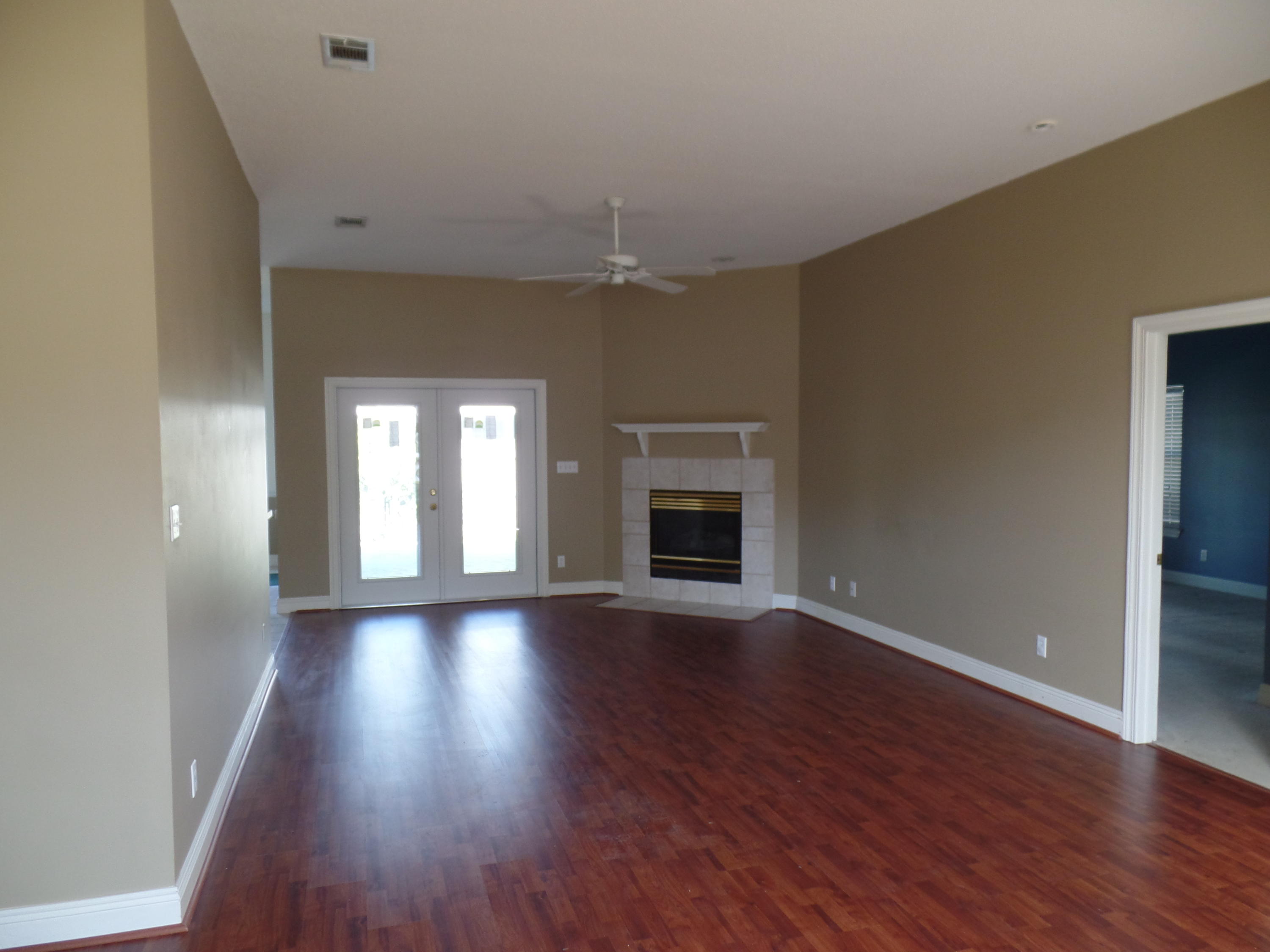 INDIAN WOODS - Residential