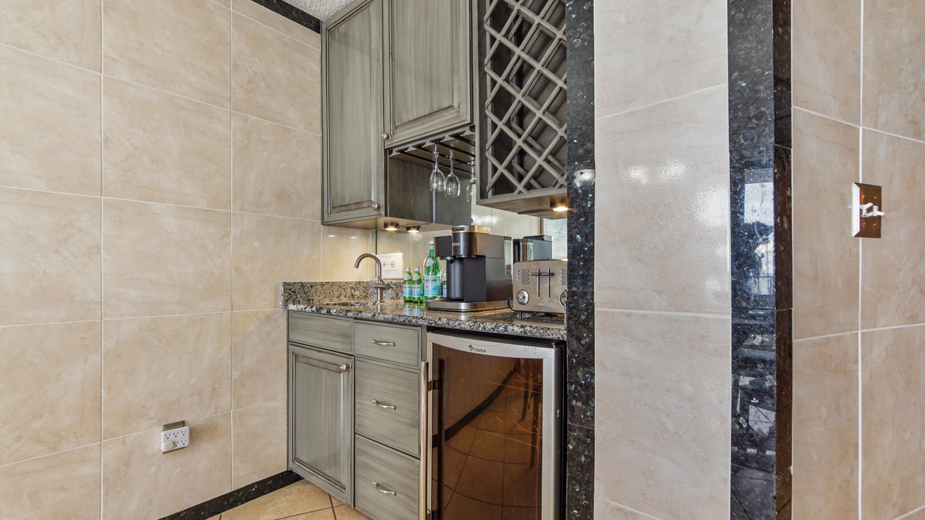 Edgewater Tower II - Residential