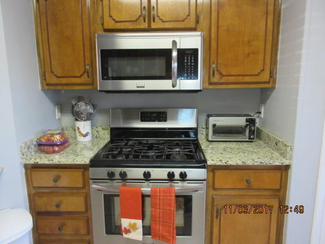 Parkwood Lane/Bluewater Bay - Residential Lease