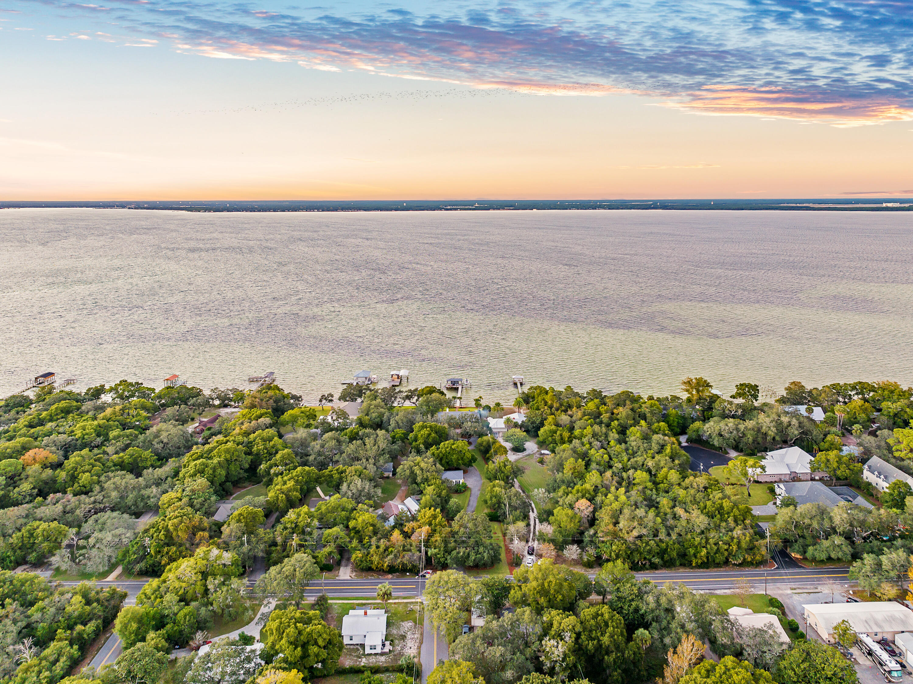 DESTIN MORENO POINT - Residential