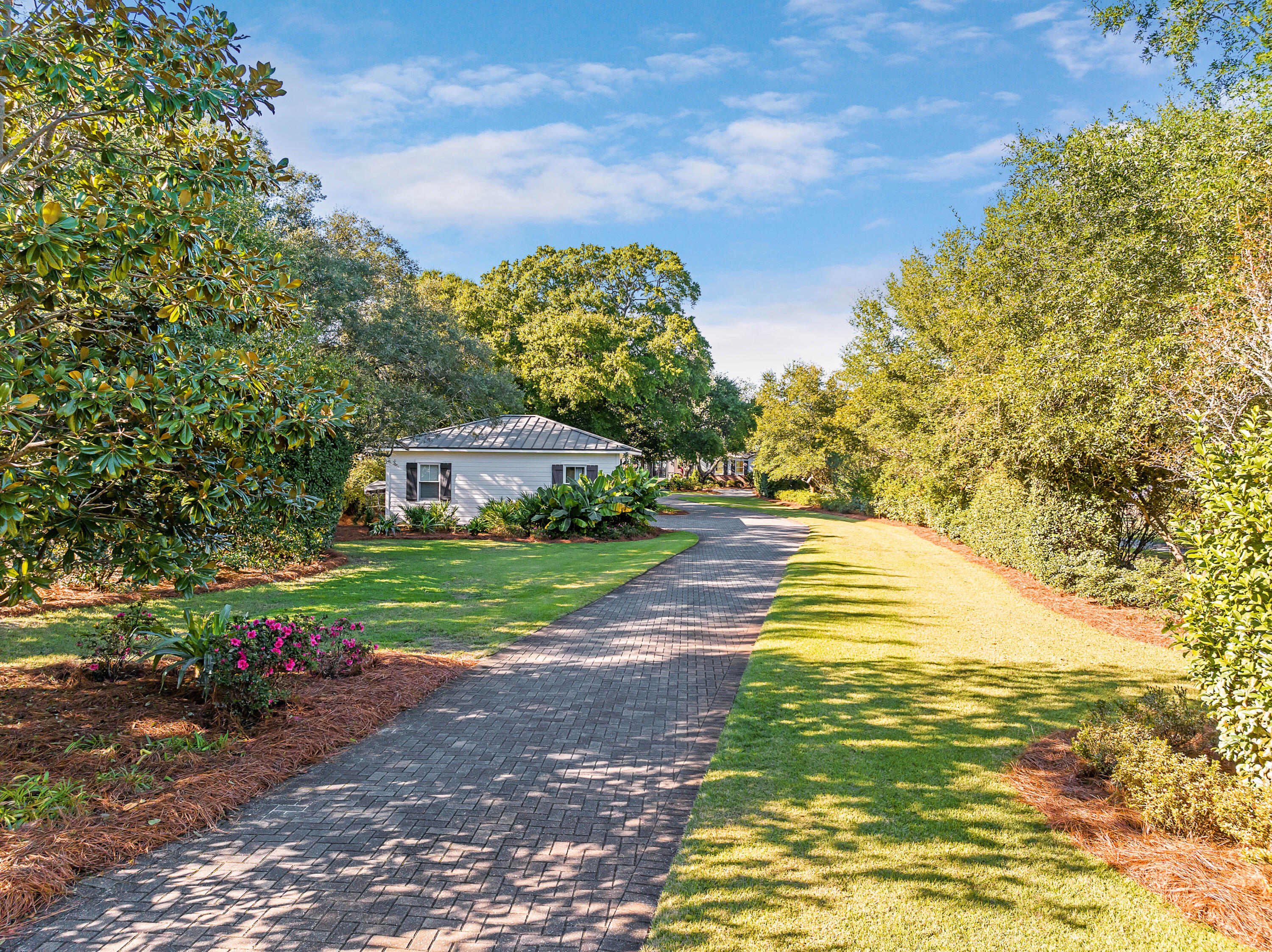 DESTIN MORENO POINT - Residential