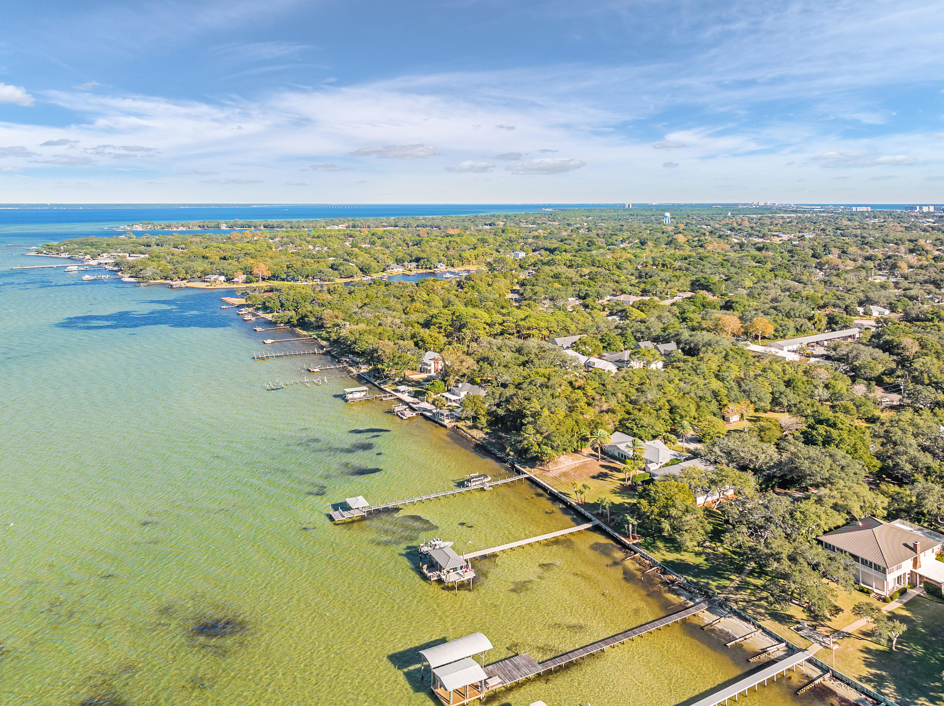 DESTIN MORENO POINT - Residential