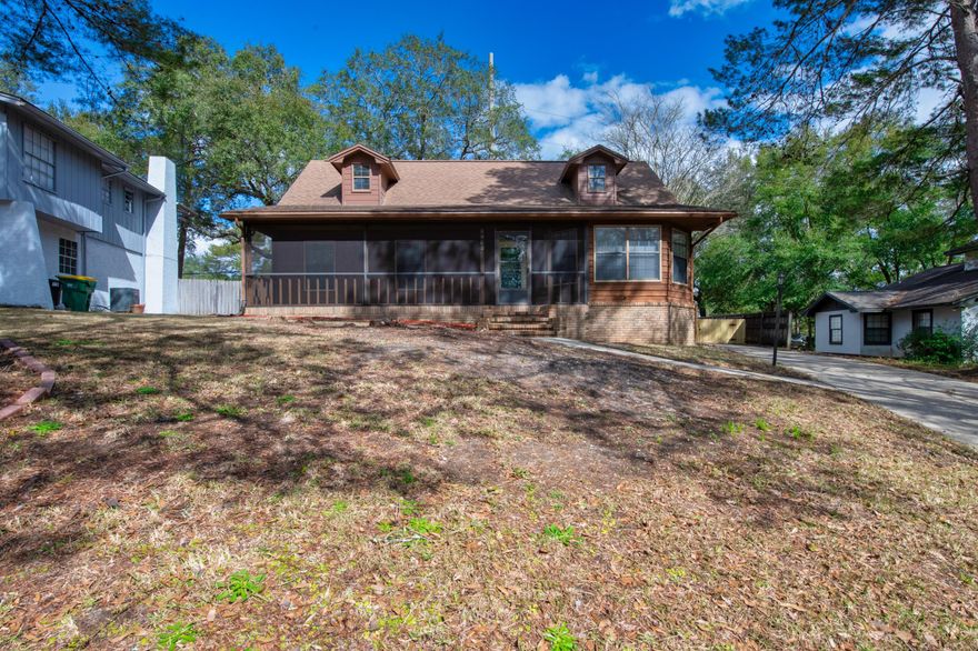 Welcome home! This home has been fully updated. This home has new stainless steel appliances, fresh paint, new luxury vinyl flooring, granite countertops, new lighting fixtures, and a hosts of other luxury finishes.  This home is situated close to schools, Bluewater Bay, Destin commons, and within walking distance to the clear waters of Rocky Bayou. This home offers a fireplace and a large sun room for your sunny day relaxation. This home also boasts a kitchen breakfast bar top, a formal dining area, and wooden privacy fence all around. This home is an absolute gem.  Don't wait, schedule your private showing today!