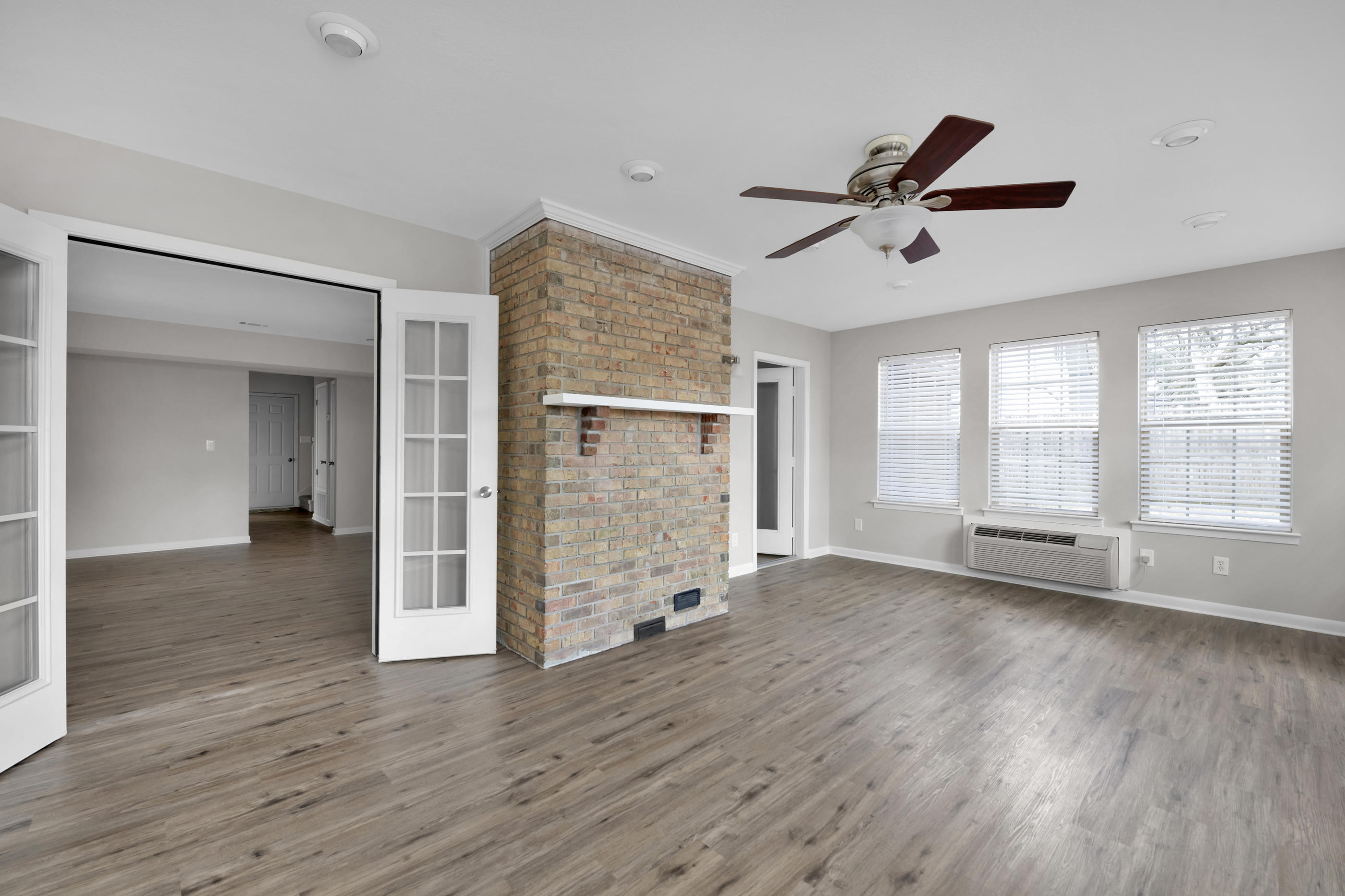 EDGE WATER VILLAGE - Residential